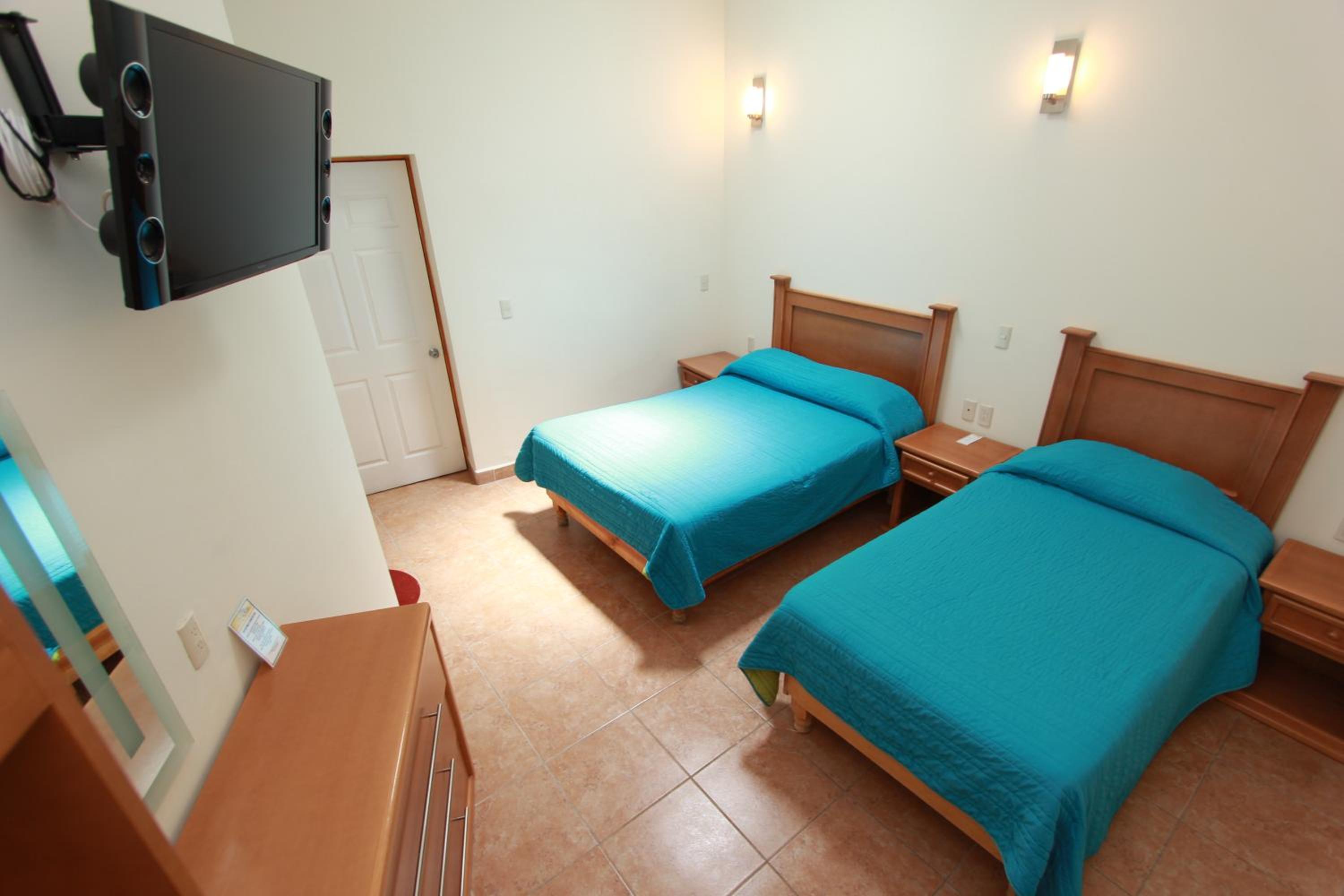 Triple Room photo 2