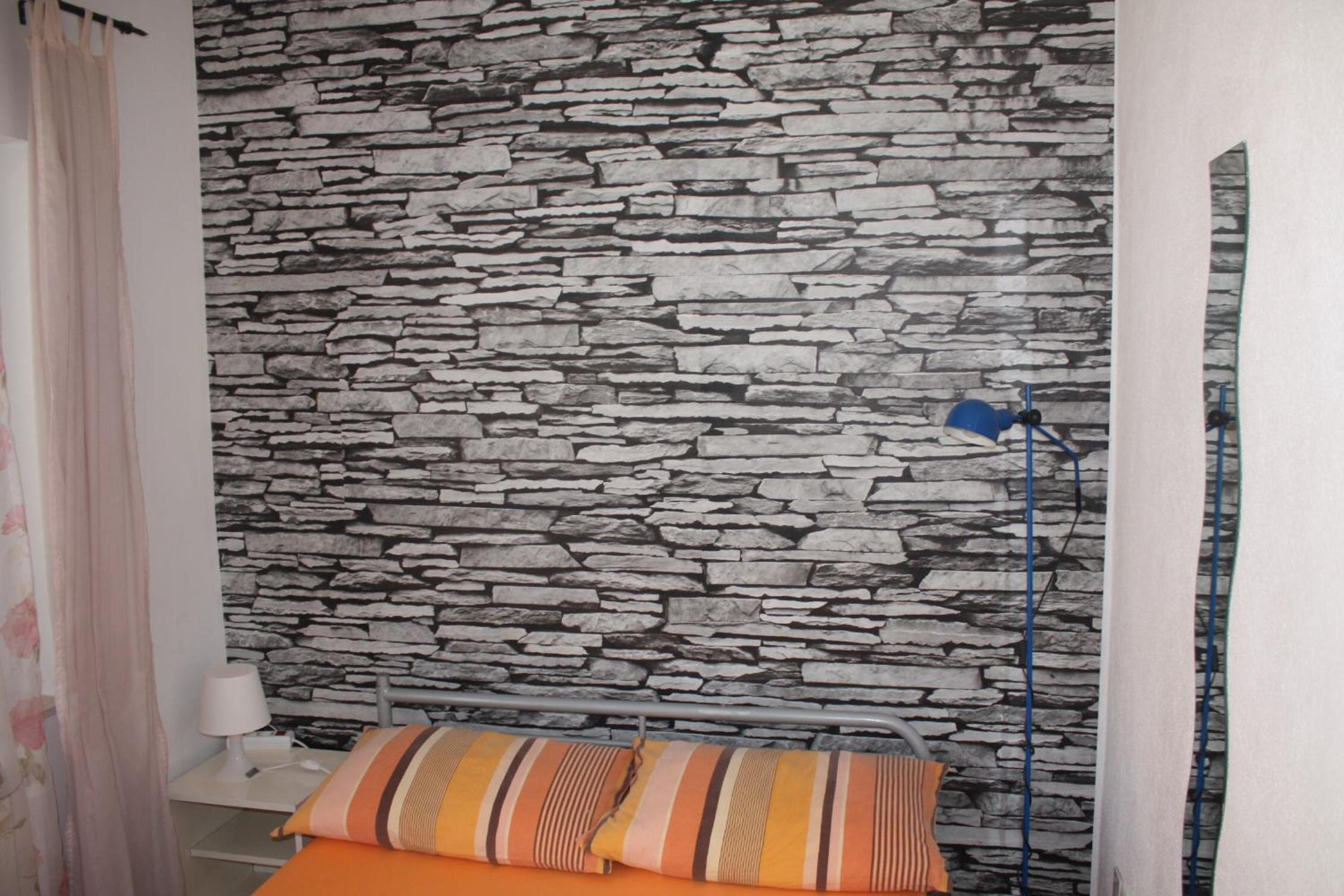 Double Room with Balcony - Photo 5