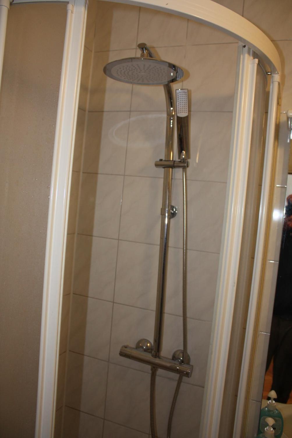 Double Room with Sea View - Photo 17