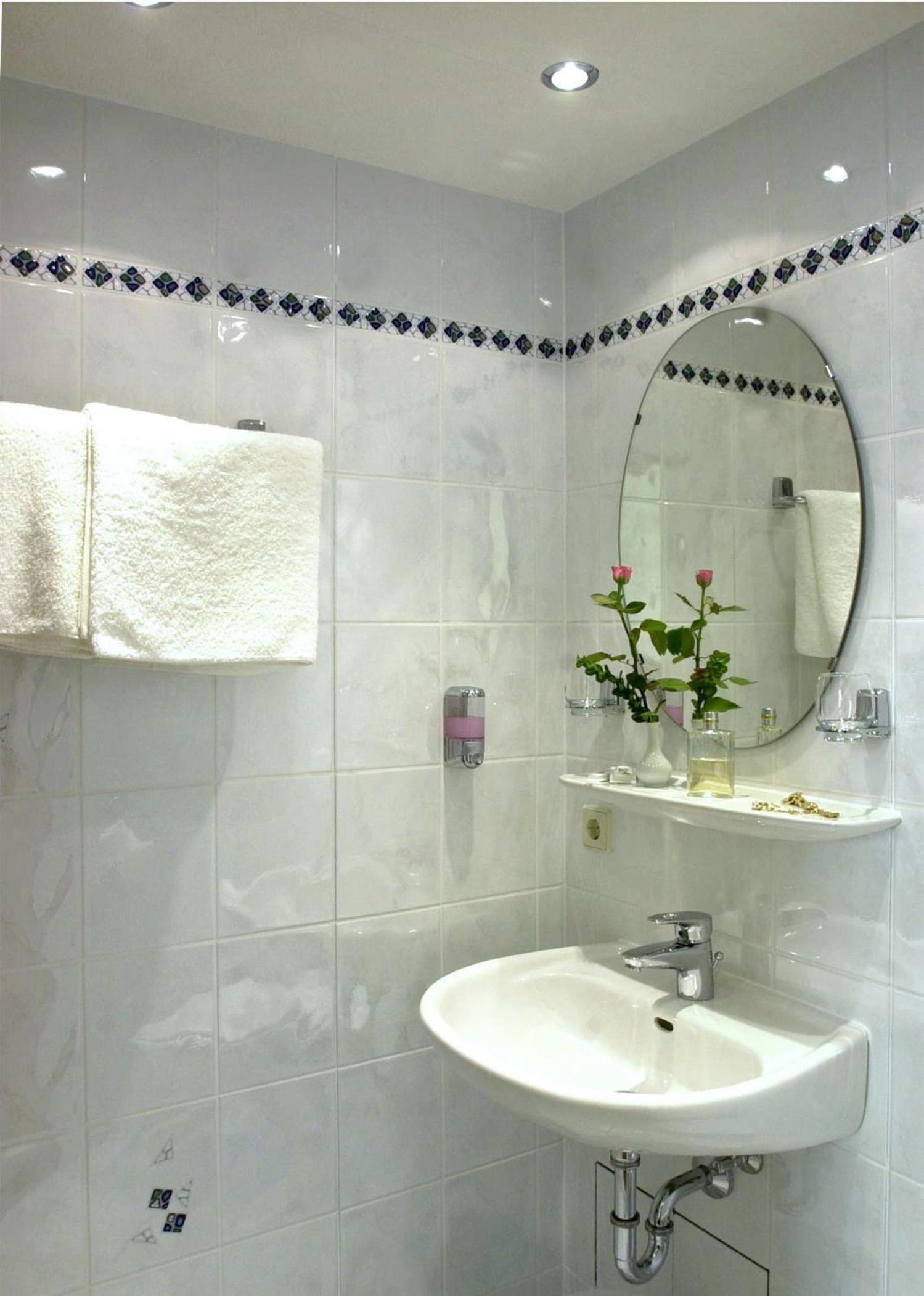 Double Room - Photo 23