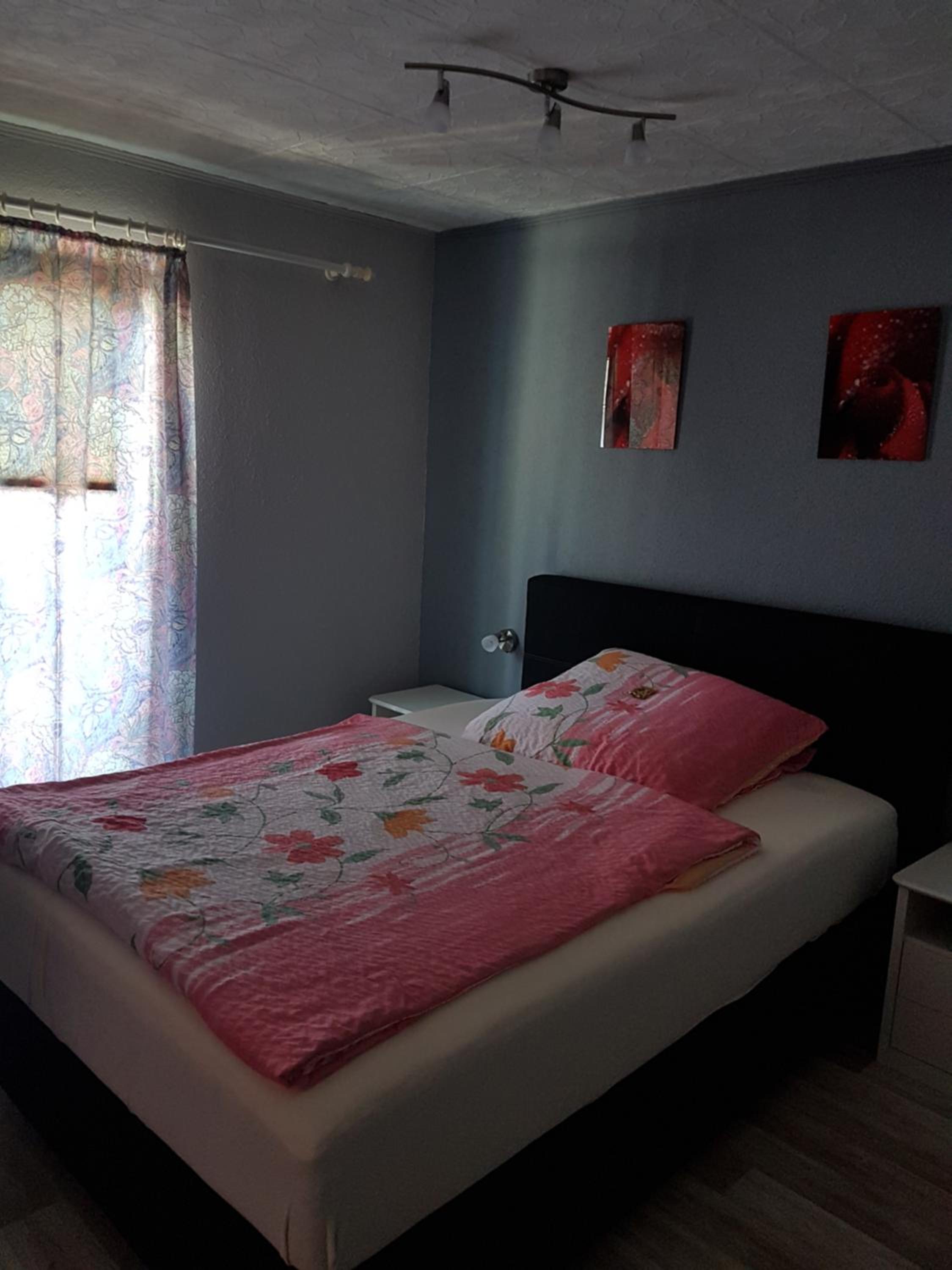 Double Room with Balcony (Bed Size: 140 - 200) - Photo 2