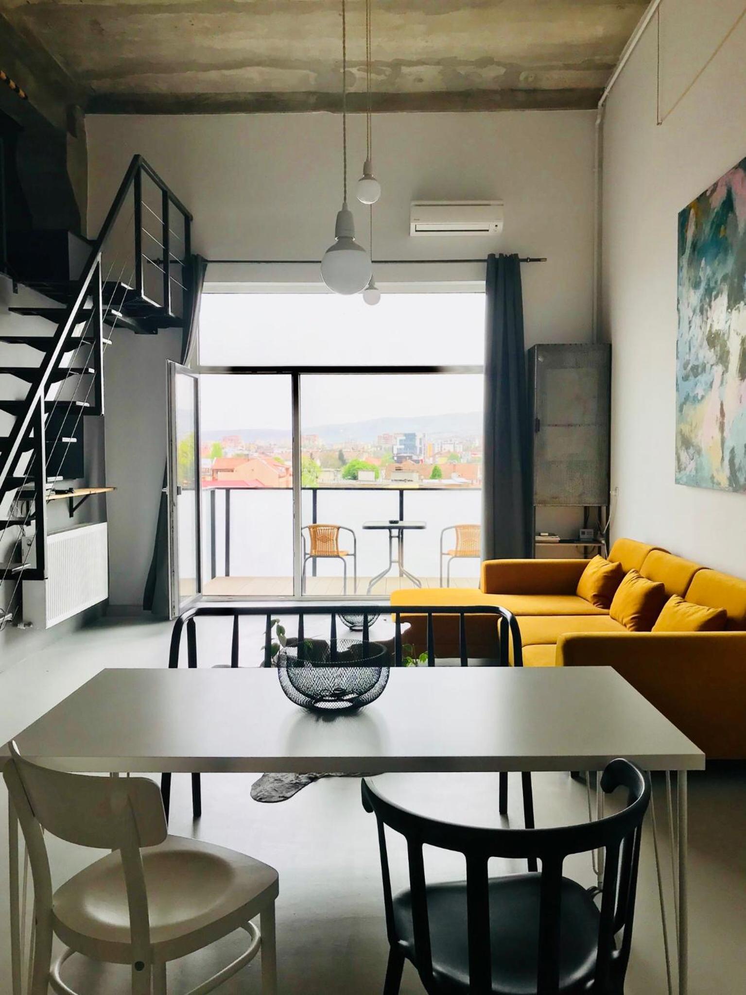 Loft - Str Ploiesti 39-45 photo 2