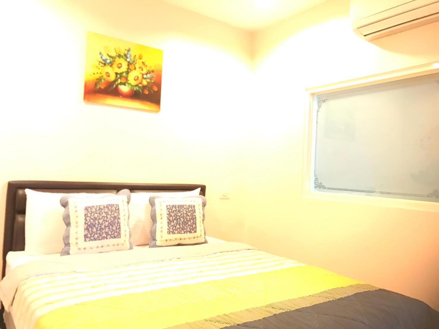 Large Double Room photo 3
