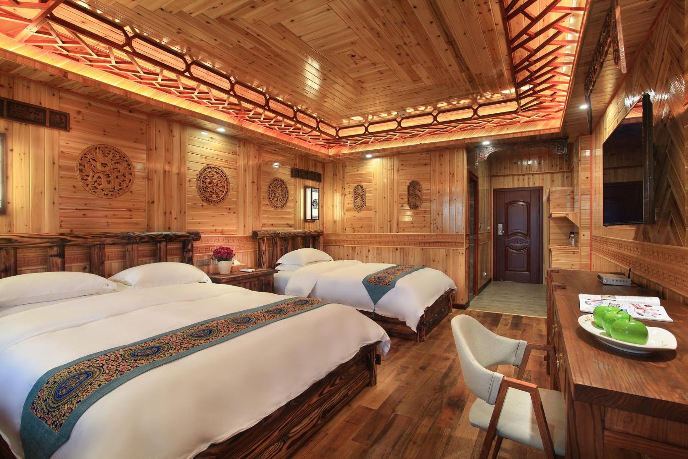 Twin Room with Balcony (Building A) photo 2