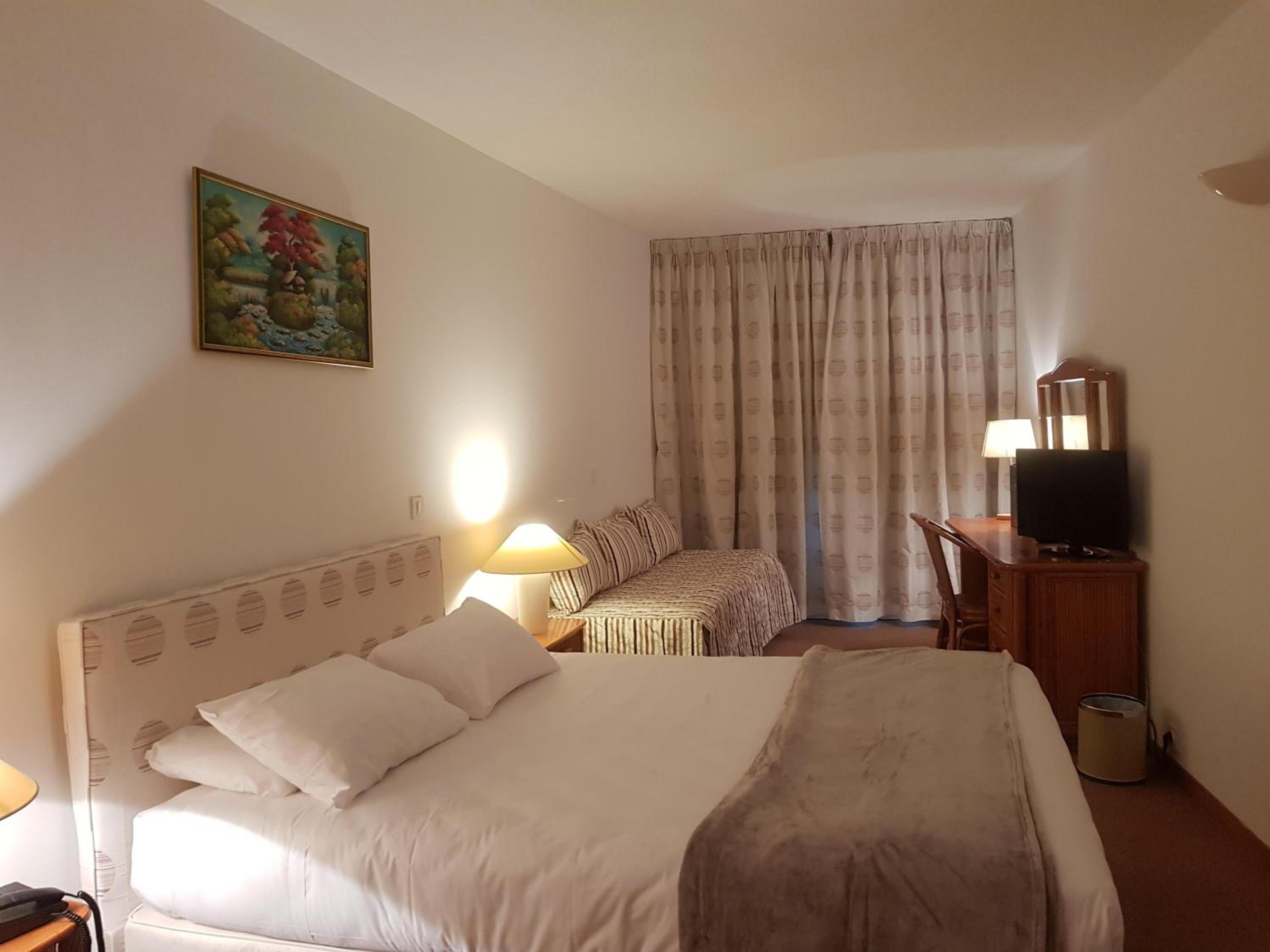 Triple Room - Photo 8