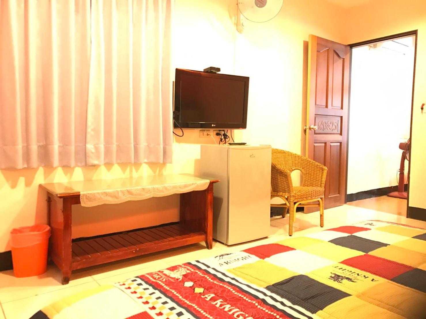 Deluxe Family Suite photo 2