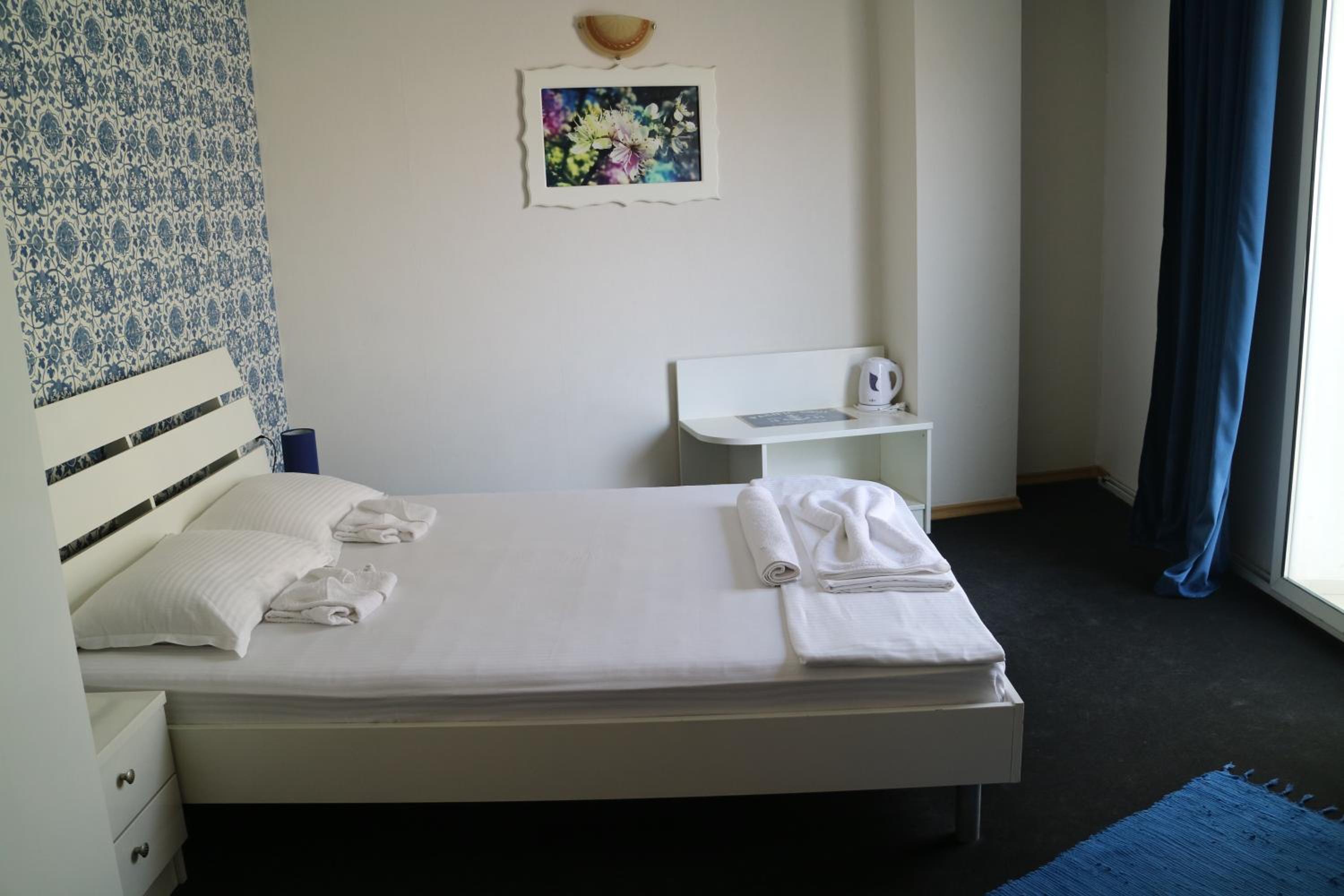 Double Room - Photo 8