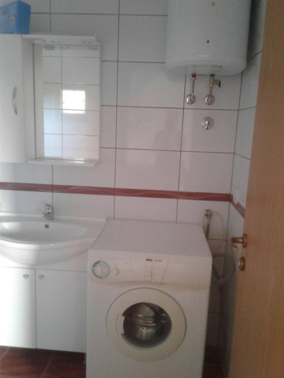Two-Bedroom Apartment - Photo 12