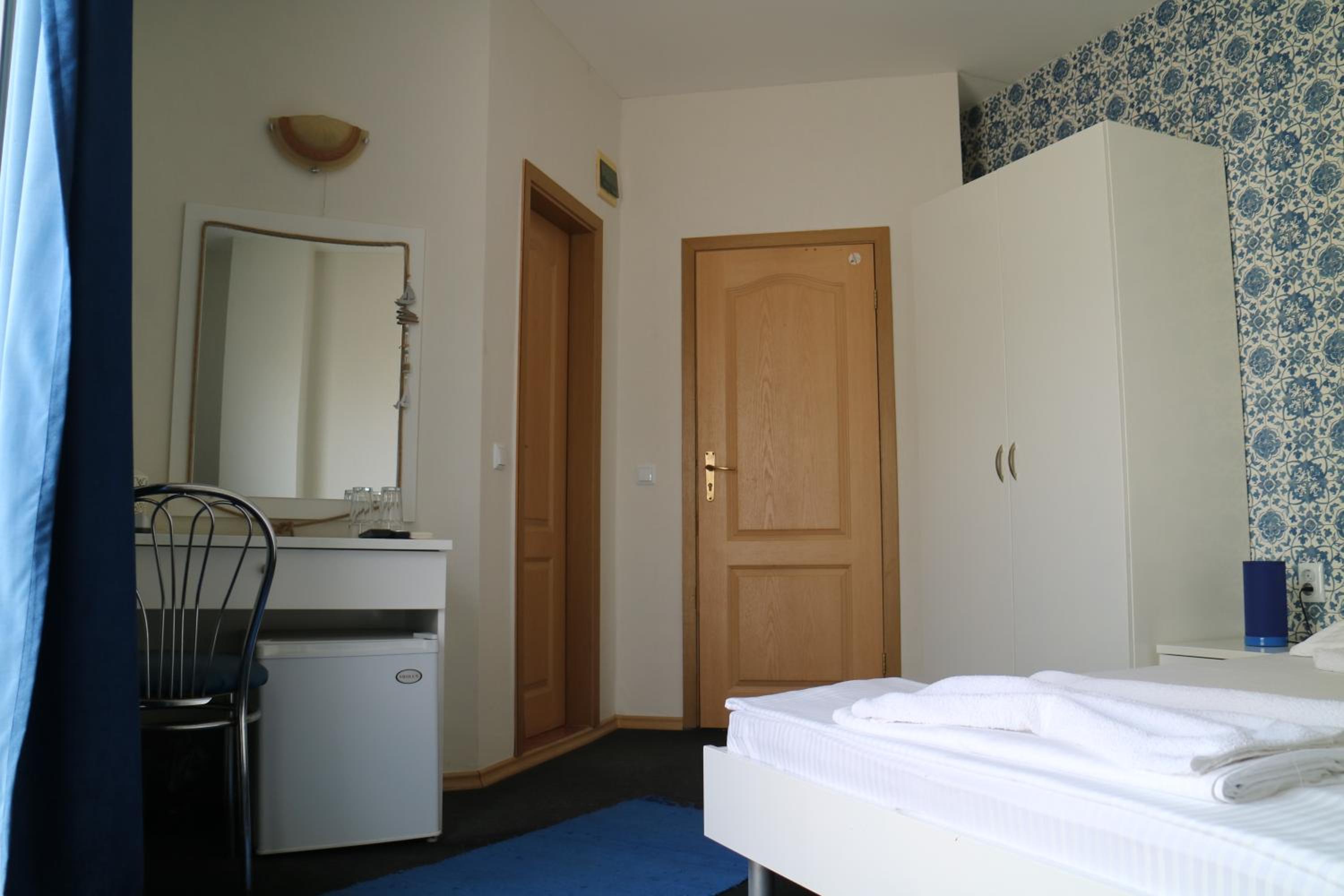 Double Room - Photo 4
