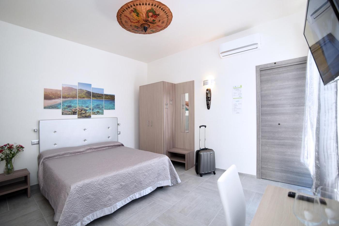 Superior Double Room with Sea View photo 3