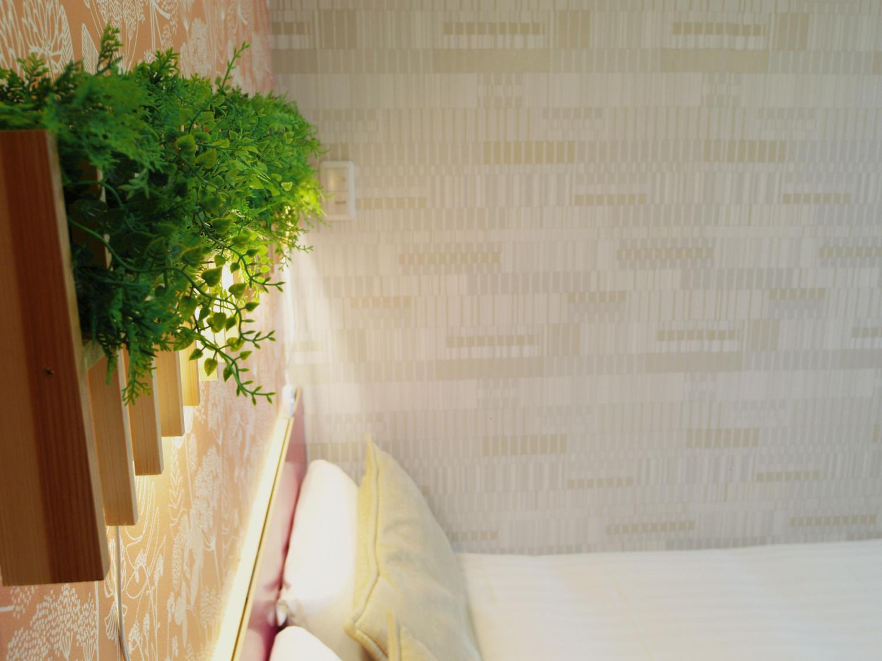 Double Room - Non-Smoking  - Photo 6