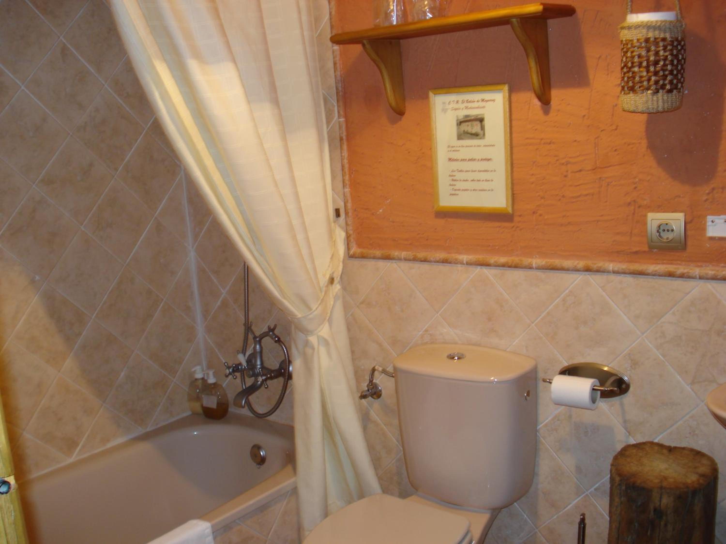 Double or Twin Room photo 2
