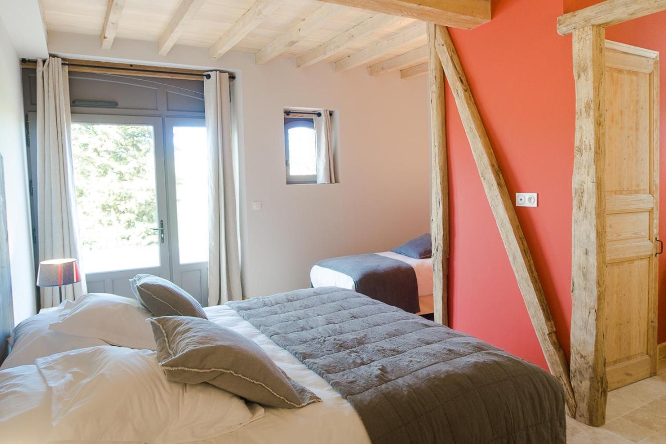 Triple Room with Bath photo 1