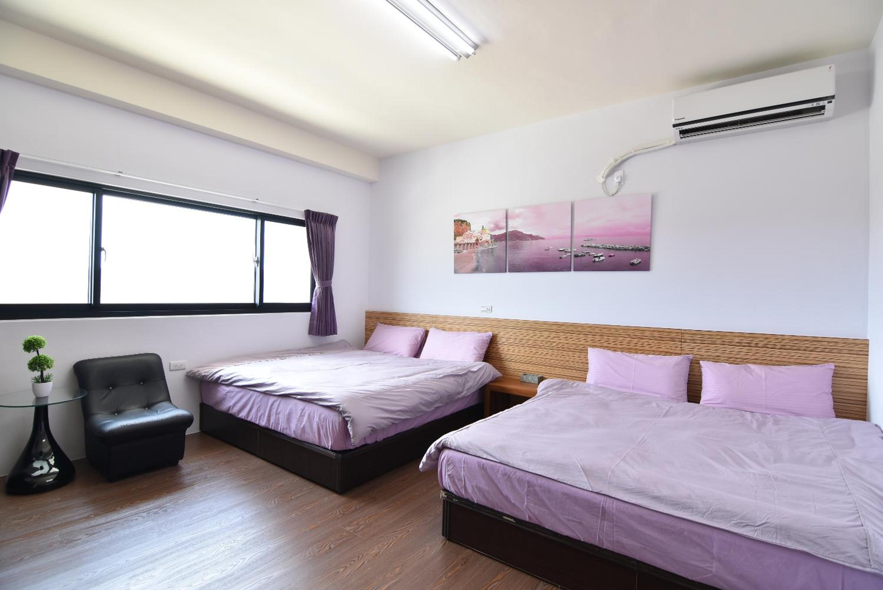 Standard Quadruple Room photo 2