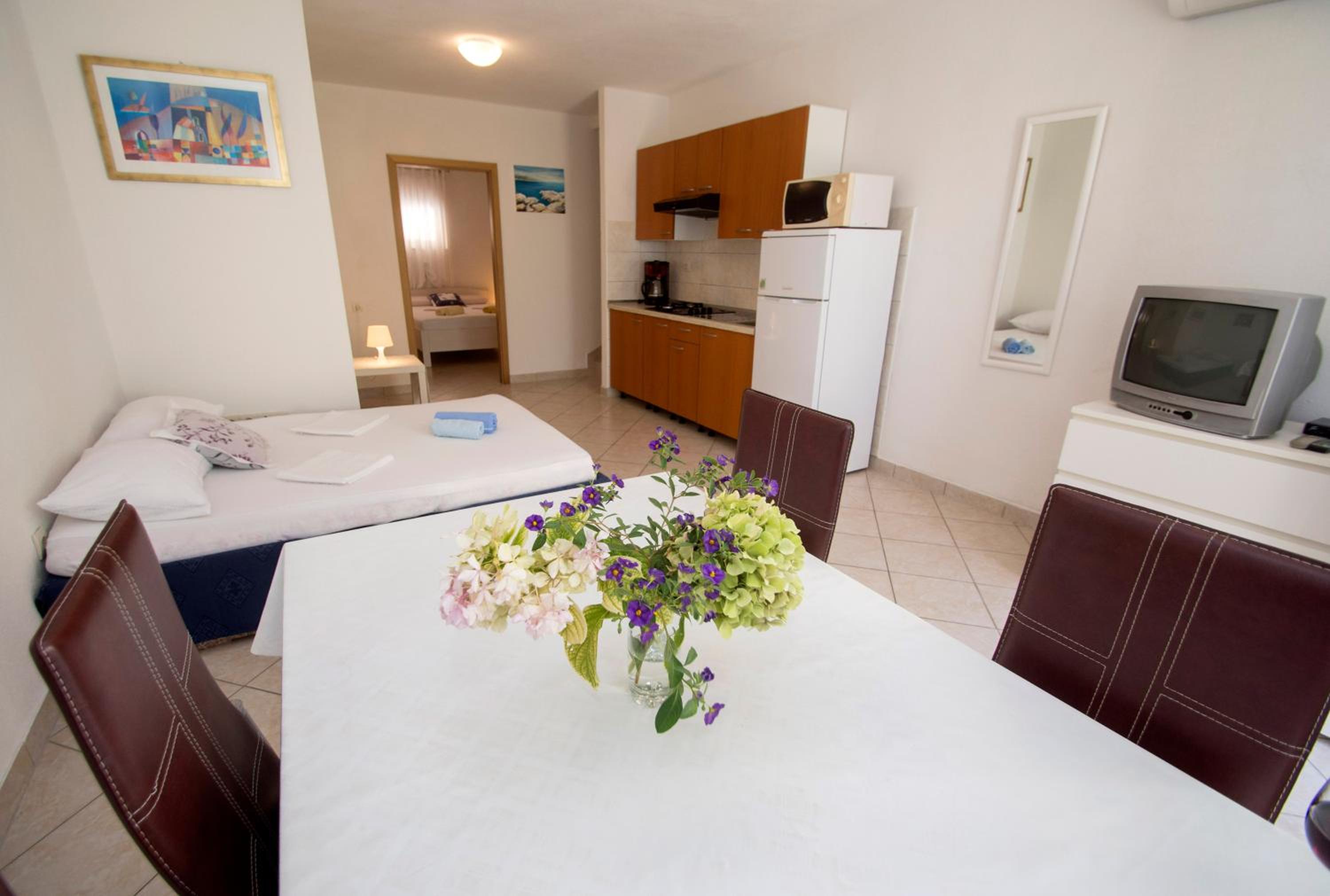 Apartment - Ground Floor photo 1