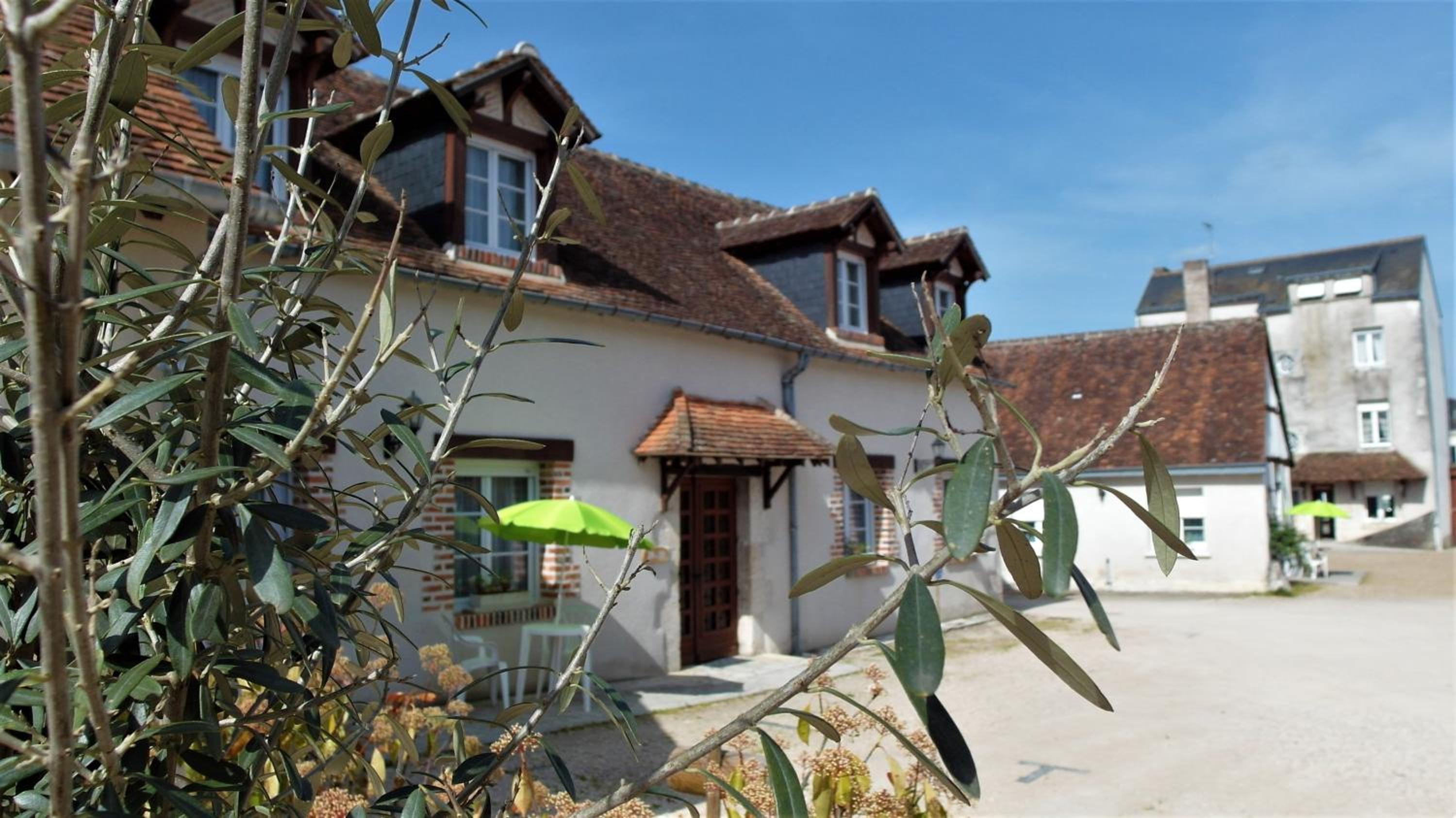 Triple Room on Upper Floor - Photo 4