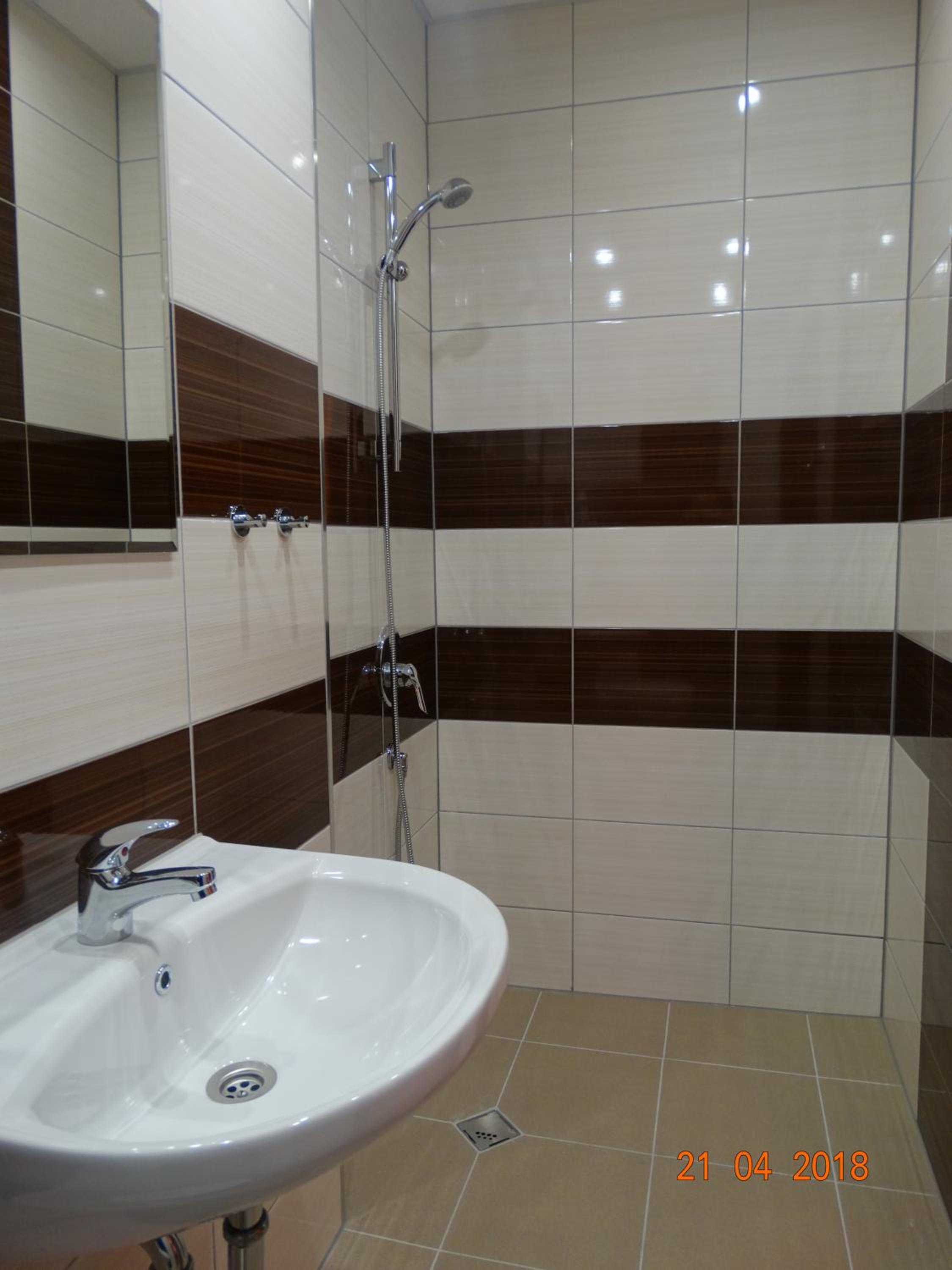 Double Room - Photo 19