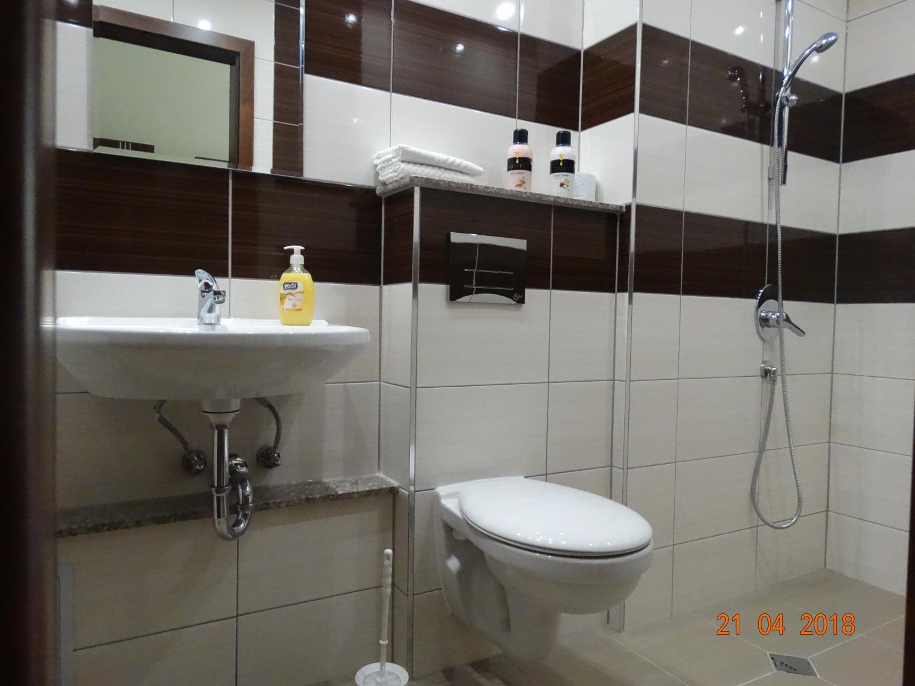 Double Room - Photo 46