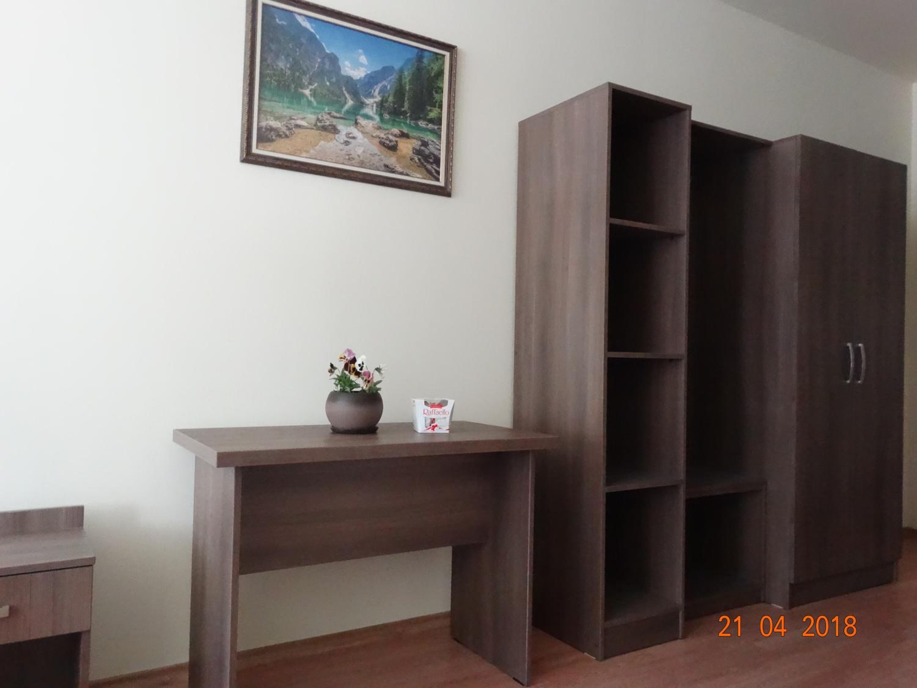 Double Room - Photo 4