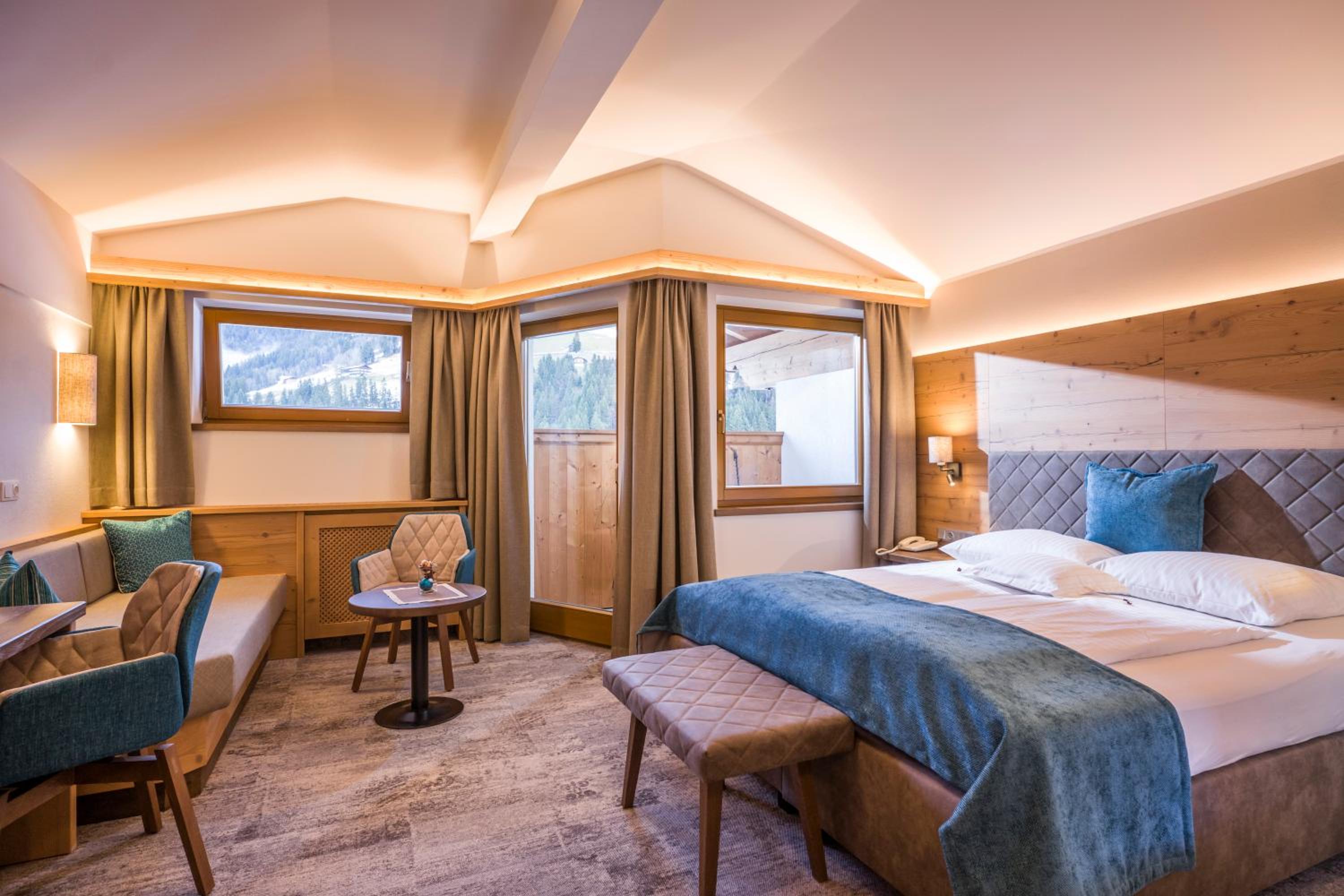 Deluxe Double Room - Photo 1