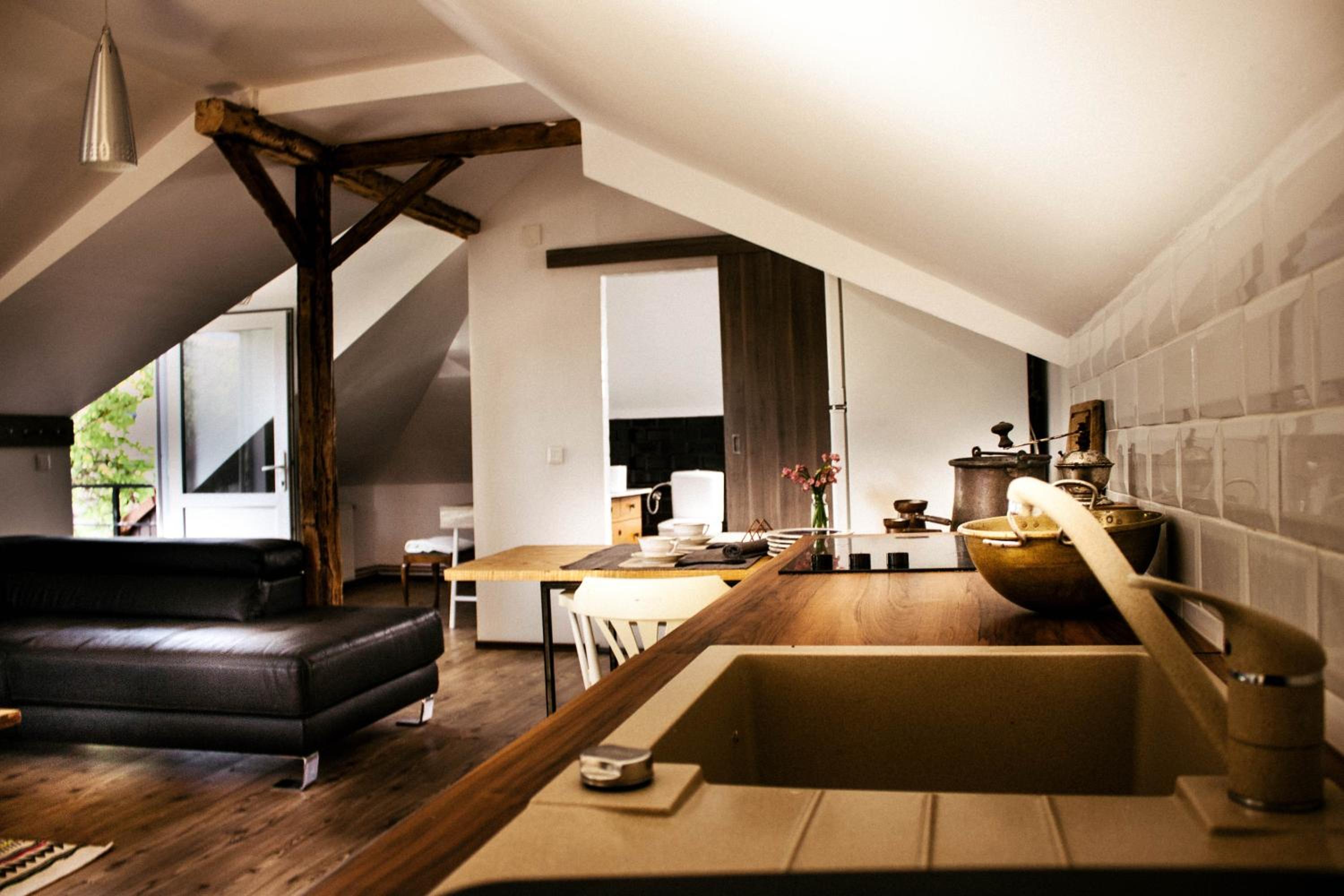 Apartment - Photo 4