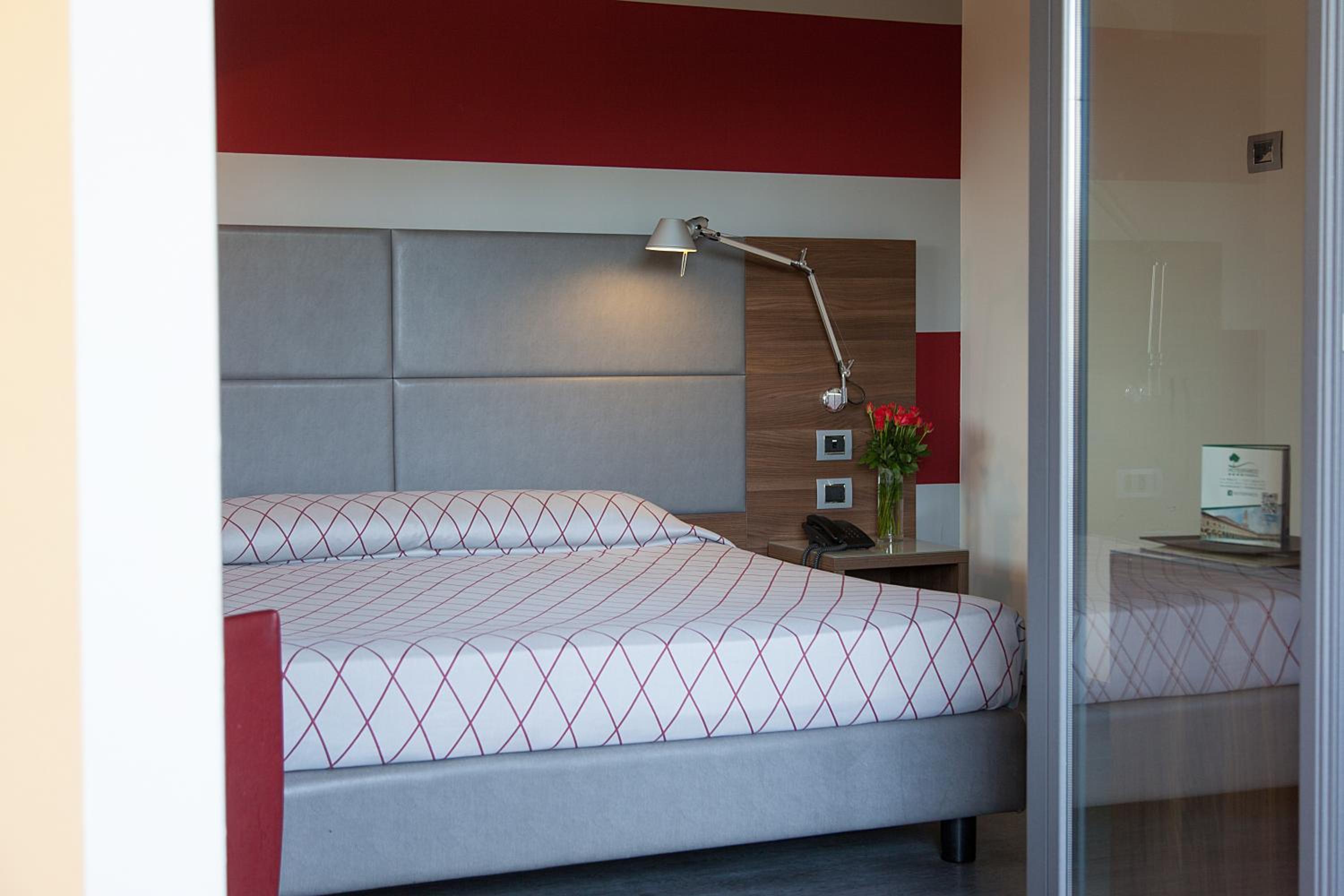 Superior Double Room - Photo 1