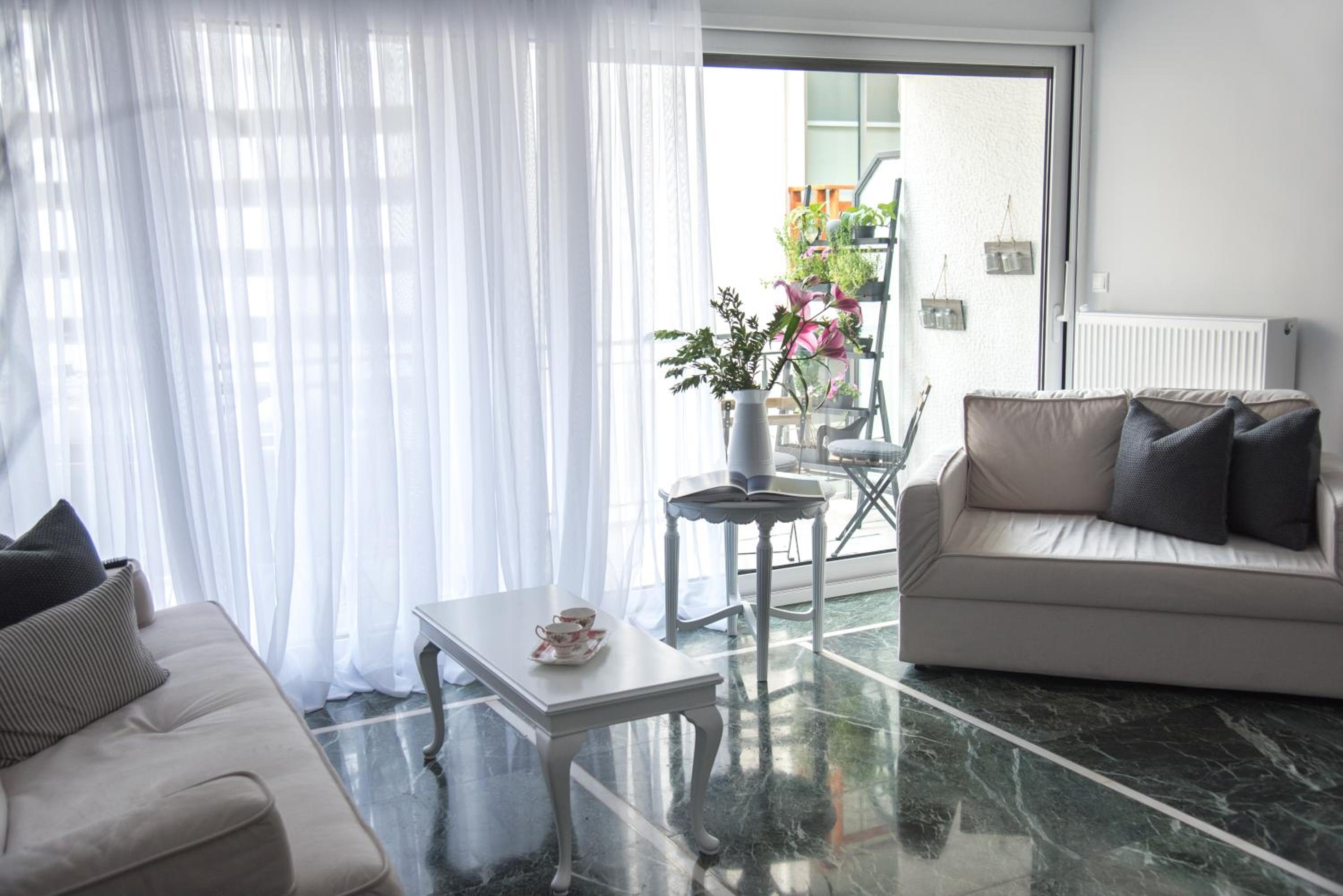 Apartment with Terrace photo 2