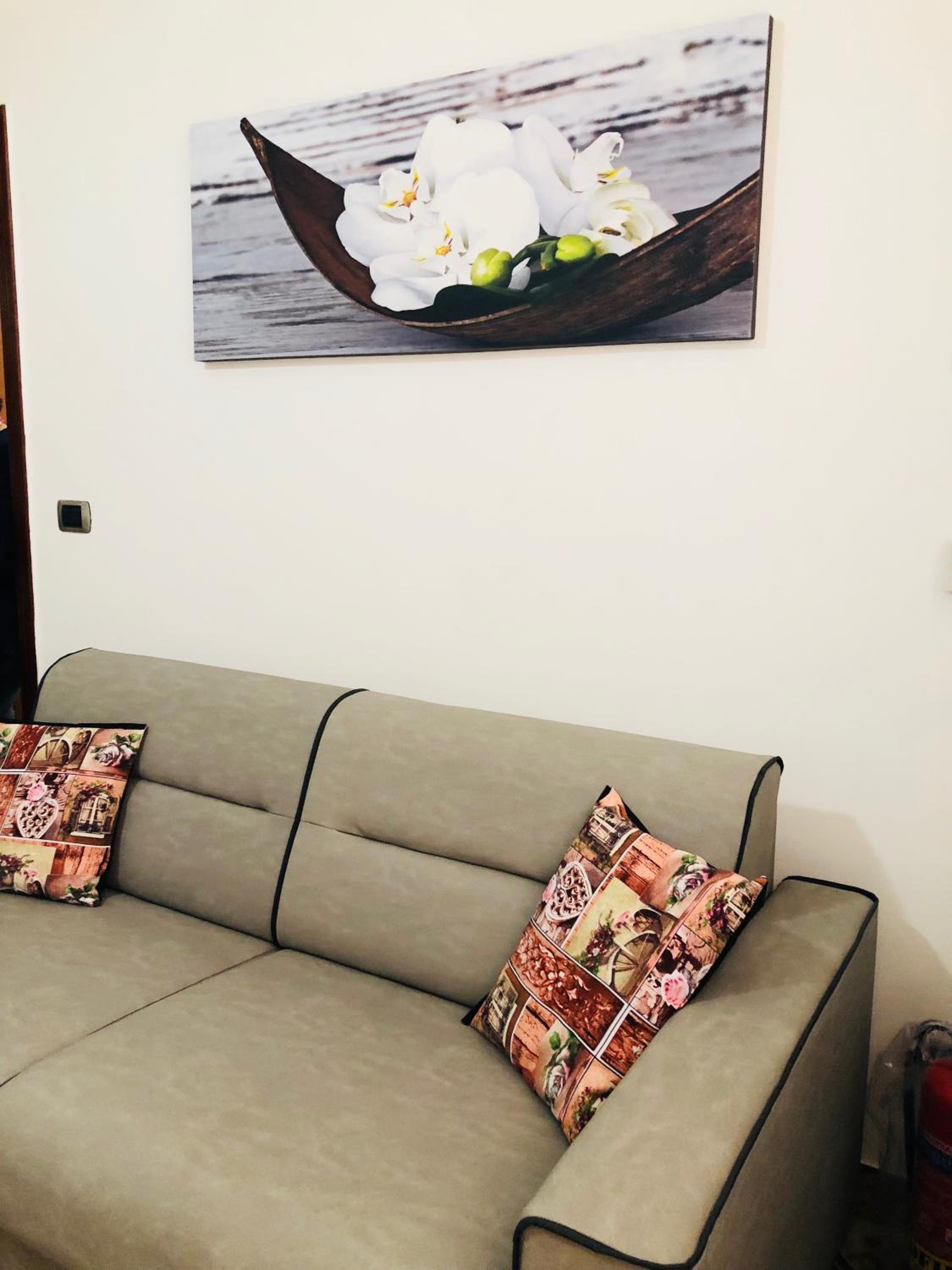 Two-Bedroom House - Photo 17