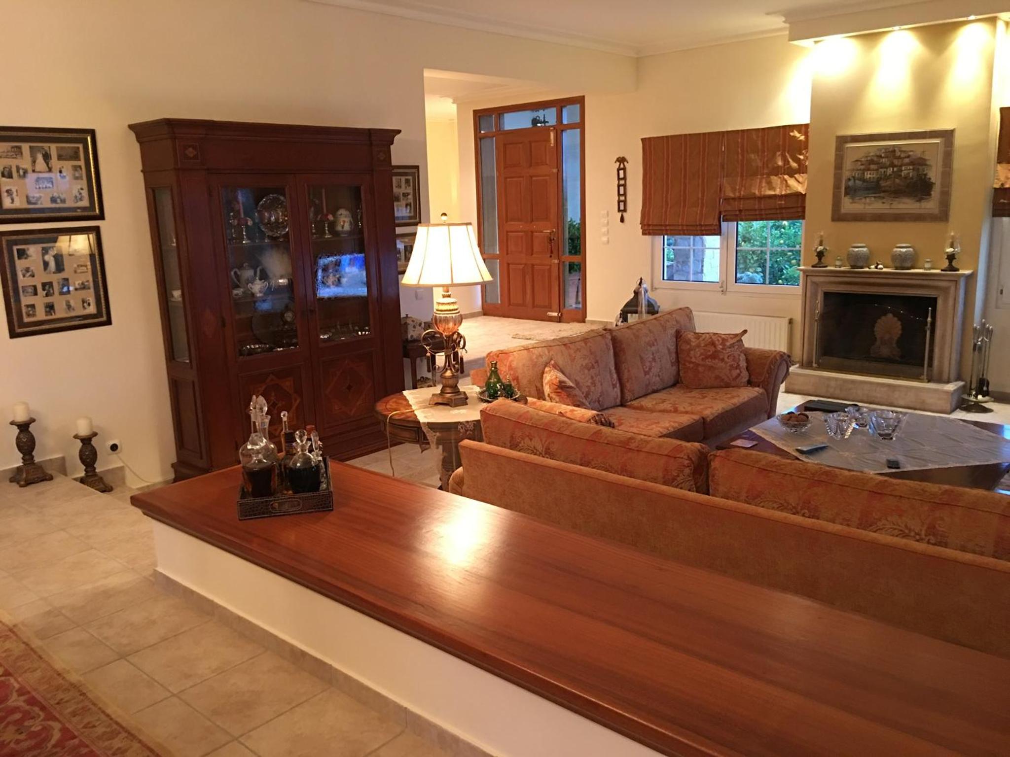 Three-Bedroom Villa photo 1