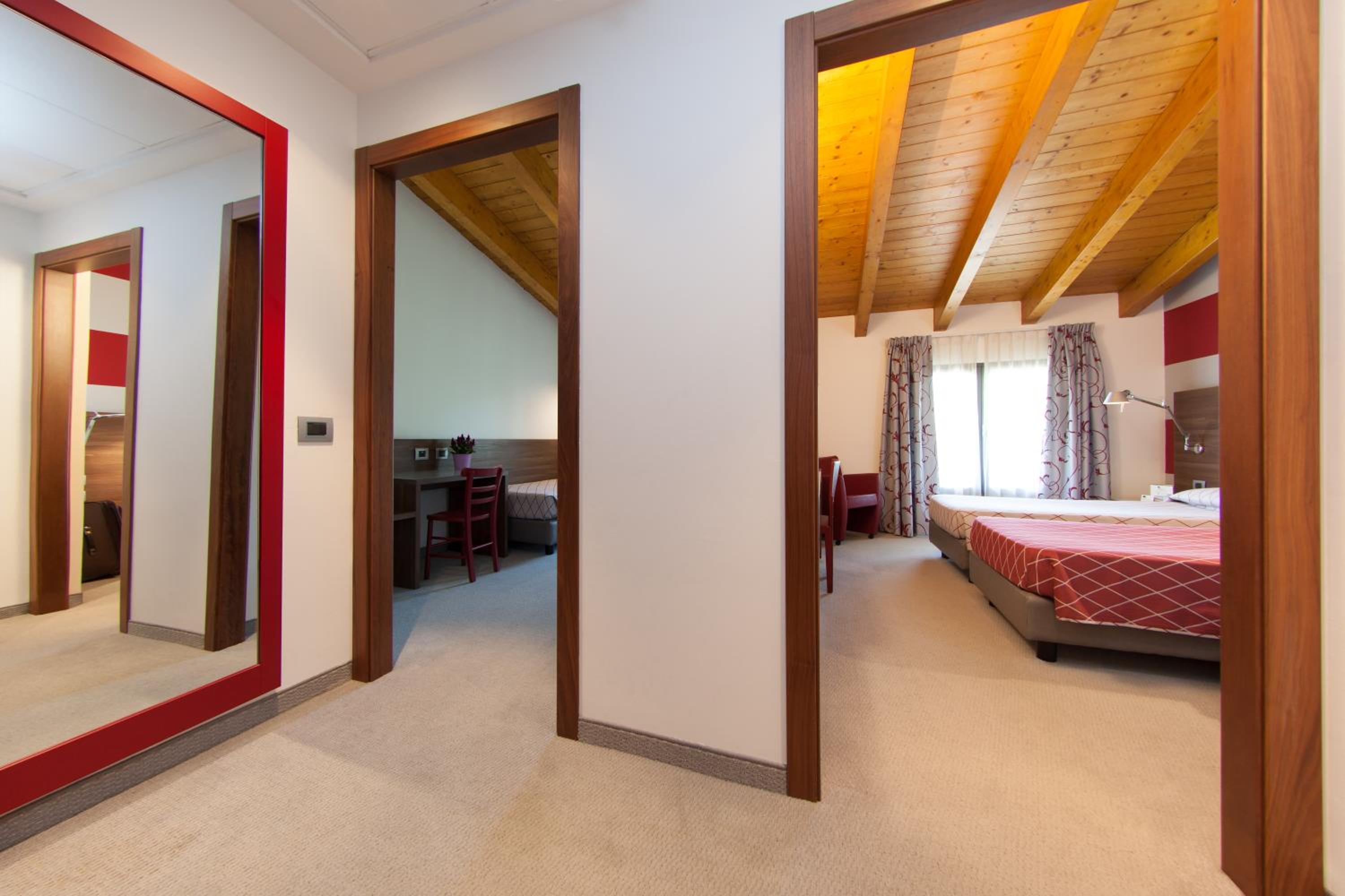Triple Room - Photo 1