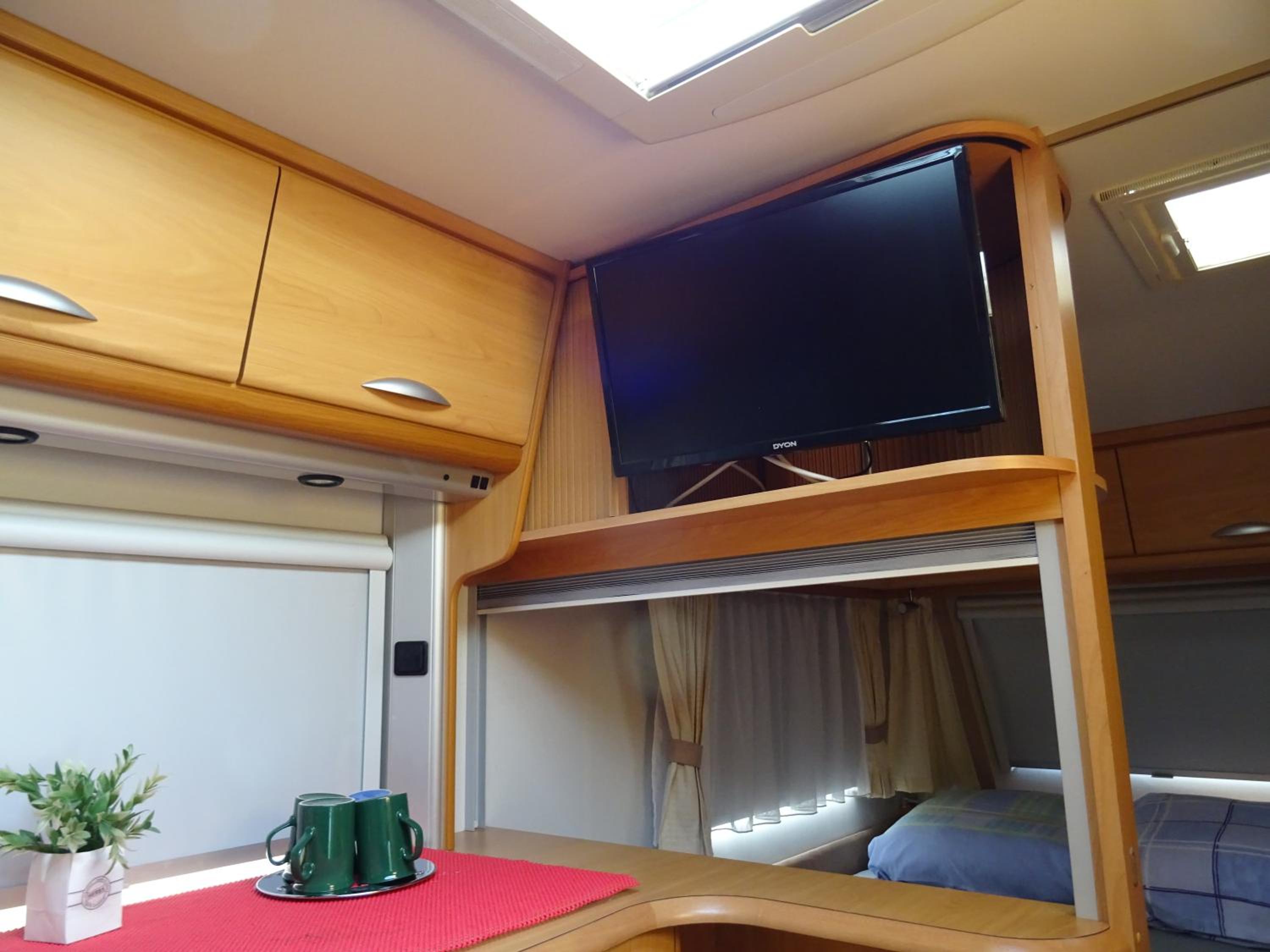 Caravan photo 1