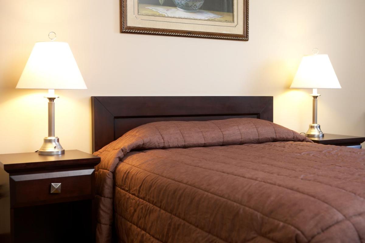 Standard Queen Room photo 1