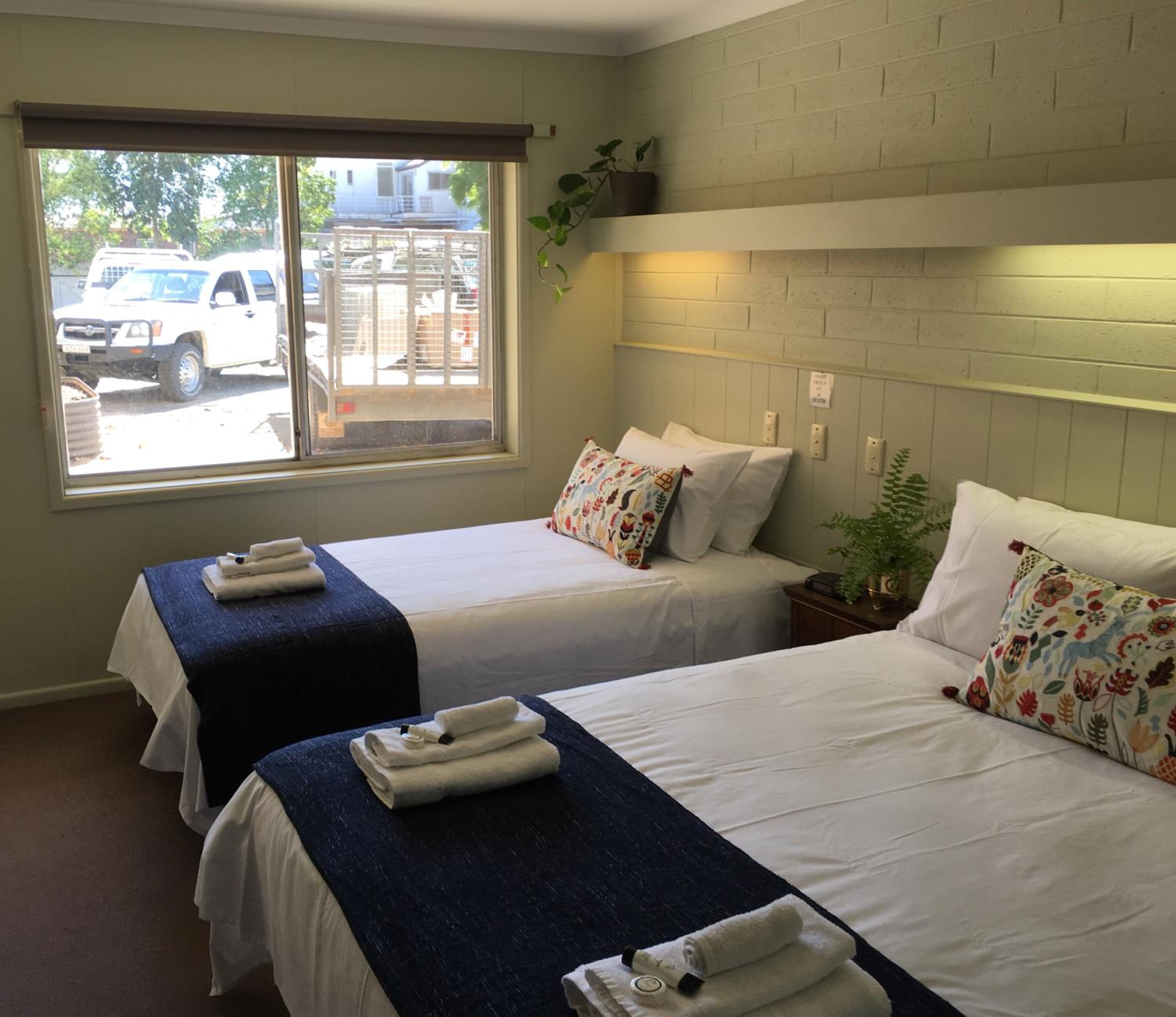 Superior Triple Room photo 2