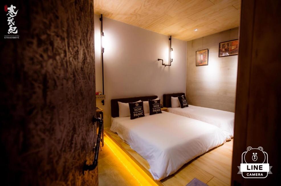 Standard Triple Room with No Window photo 3