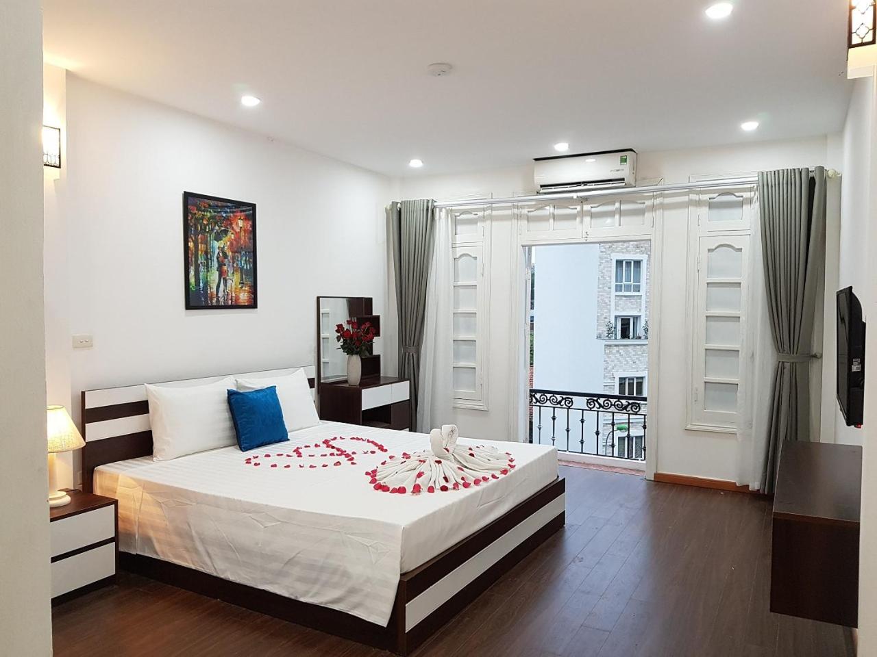 Deluxe Double Room with Balcony