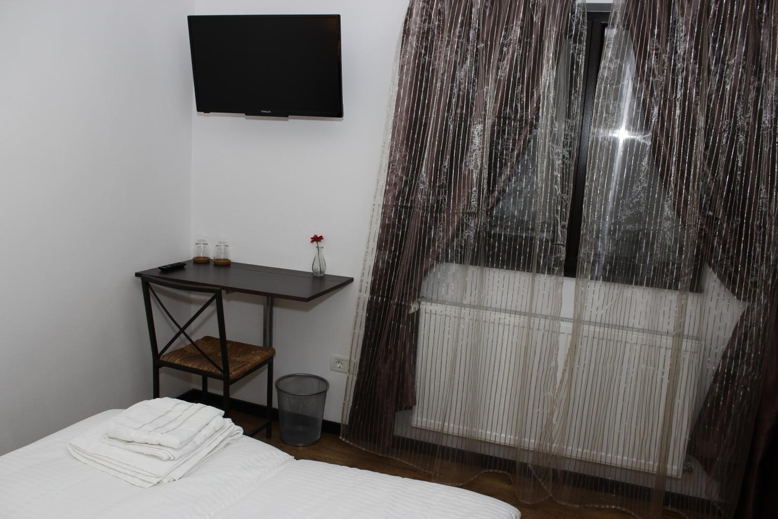 Studio with Sofa Bed - Photo 1
