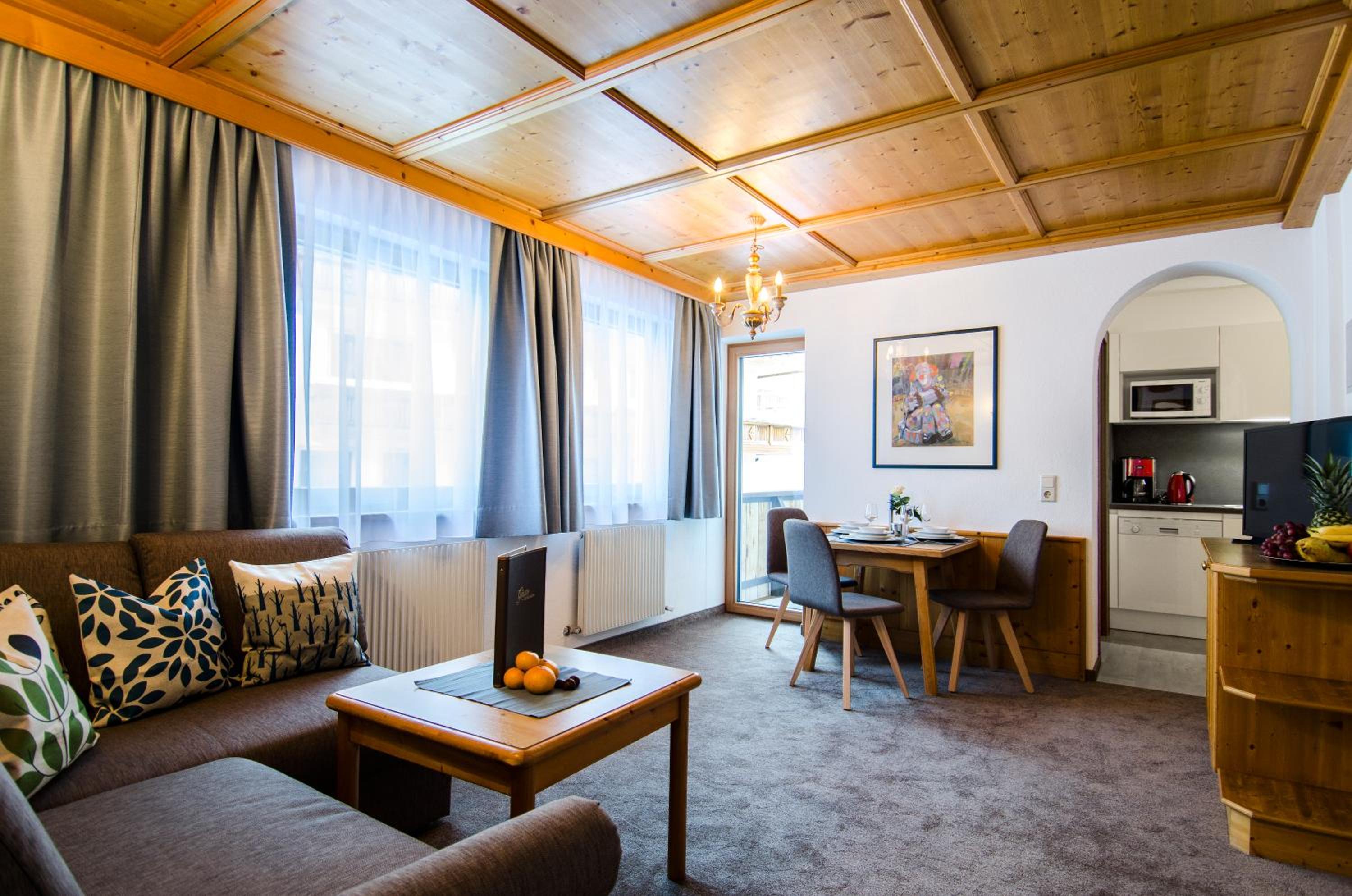 One-Bedroom Apartment, photo 7