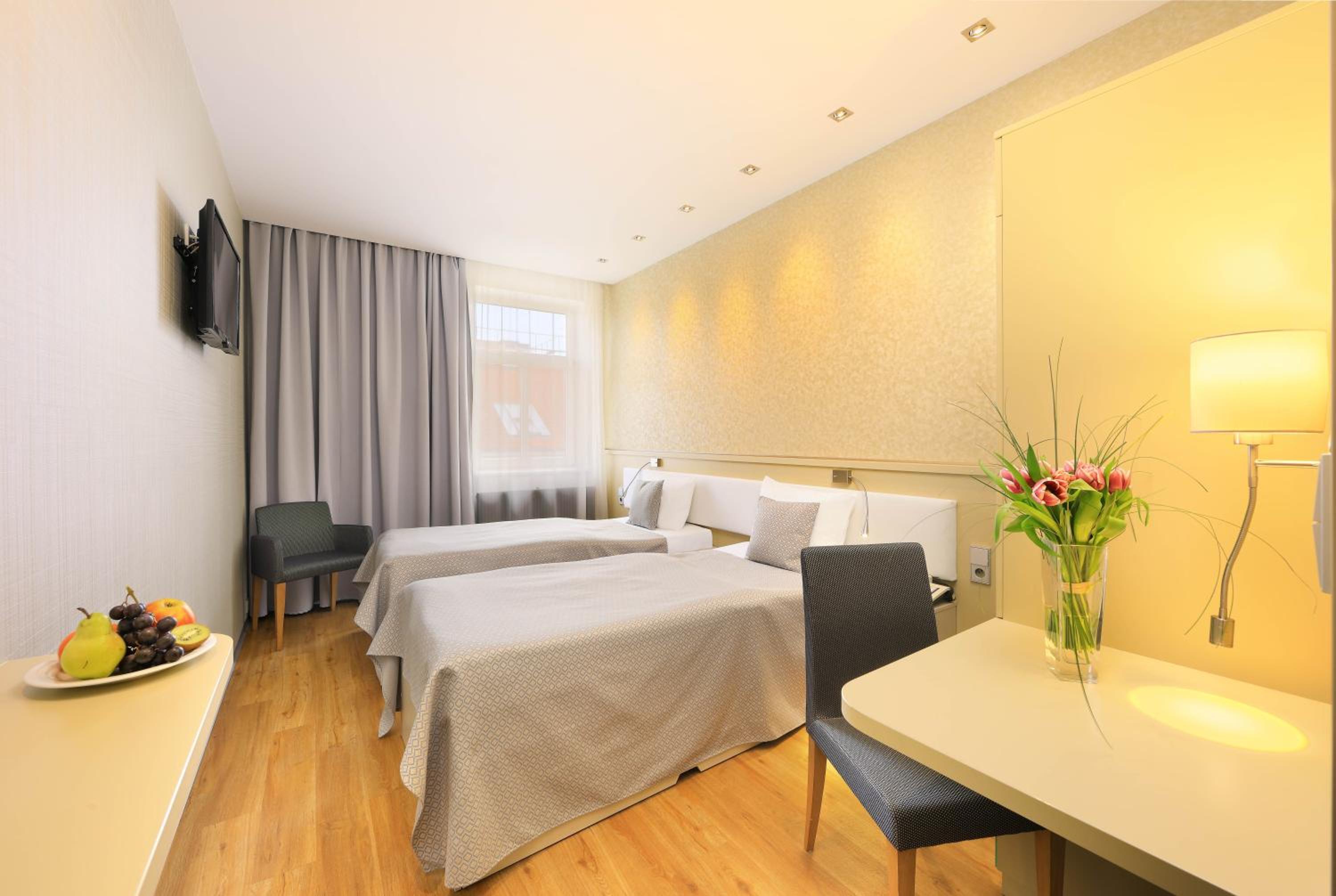 Available room