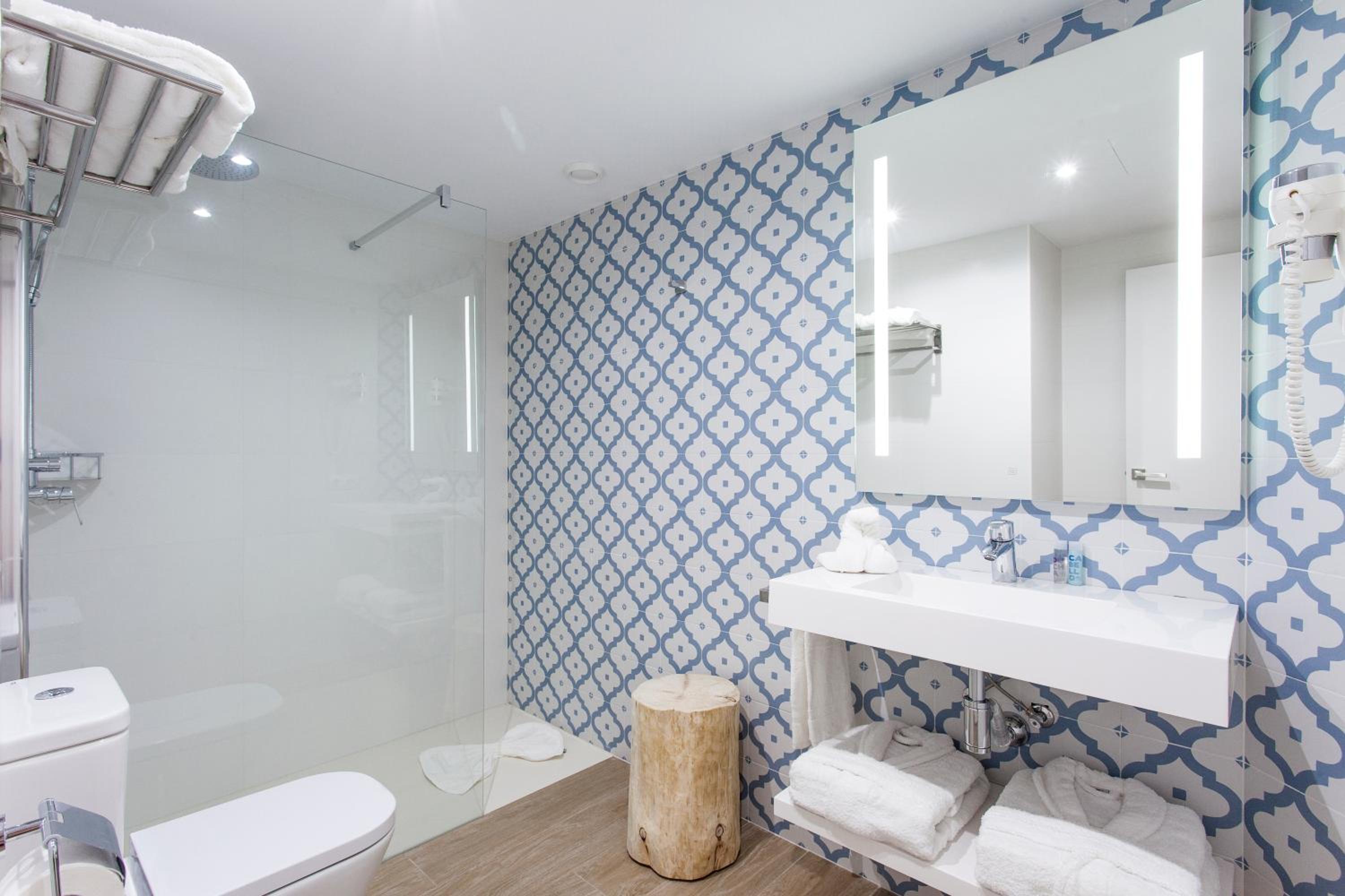 Premium Apartment with Sea View photo 2