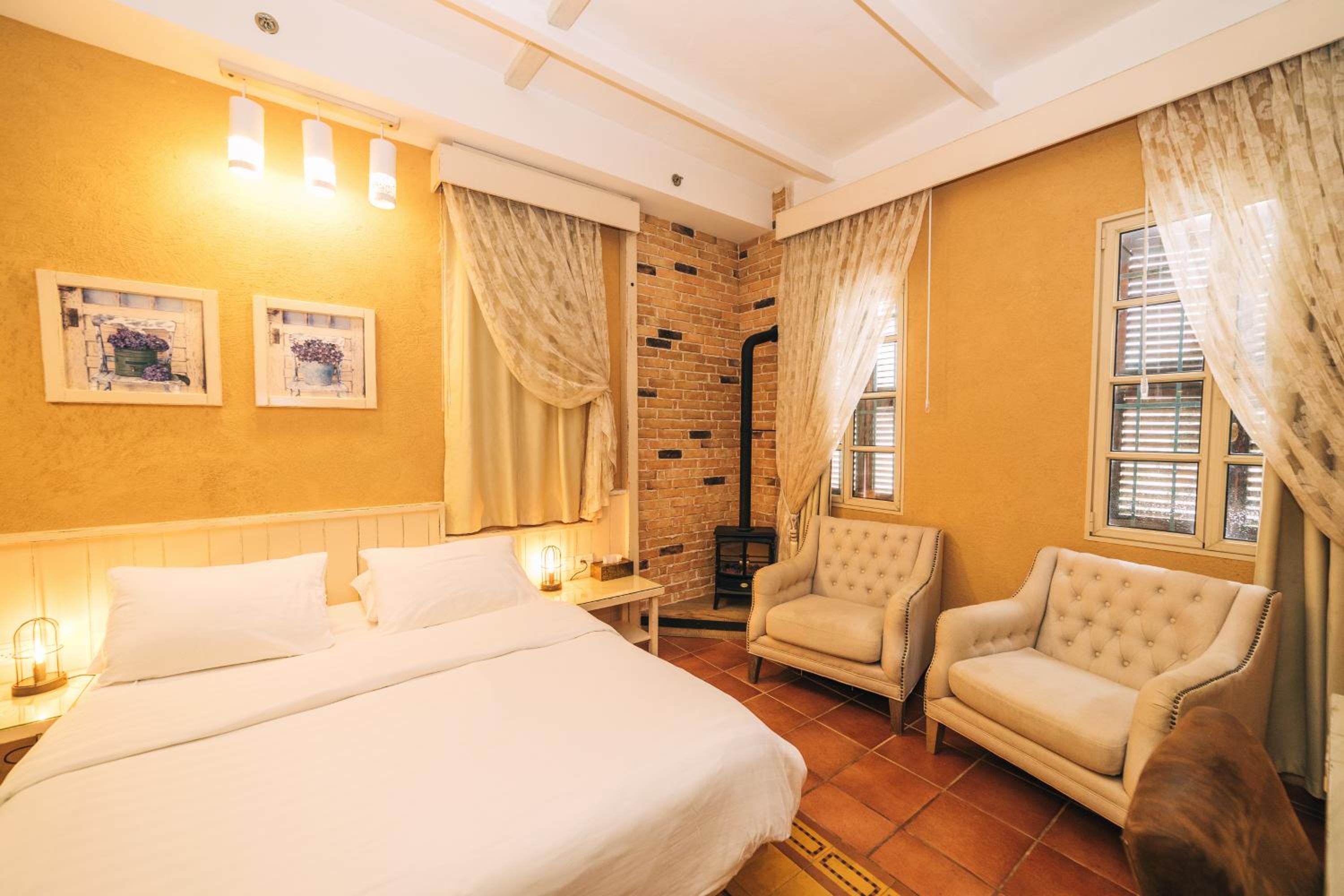Superior Room - Photo 7