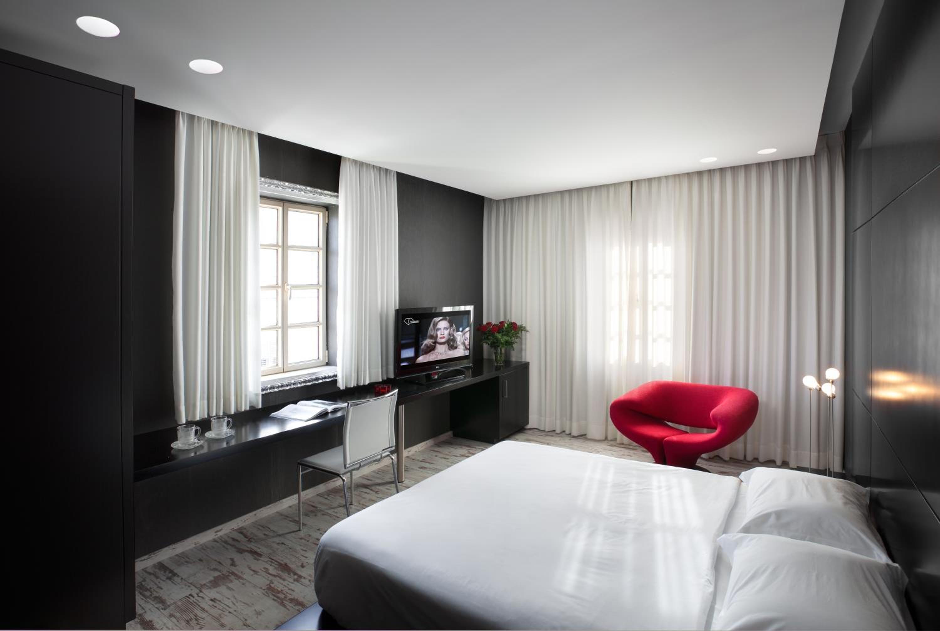 Superior Room - Photo 15