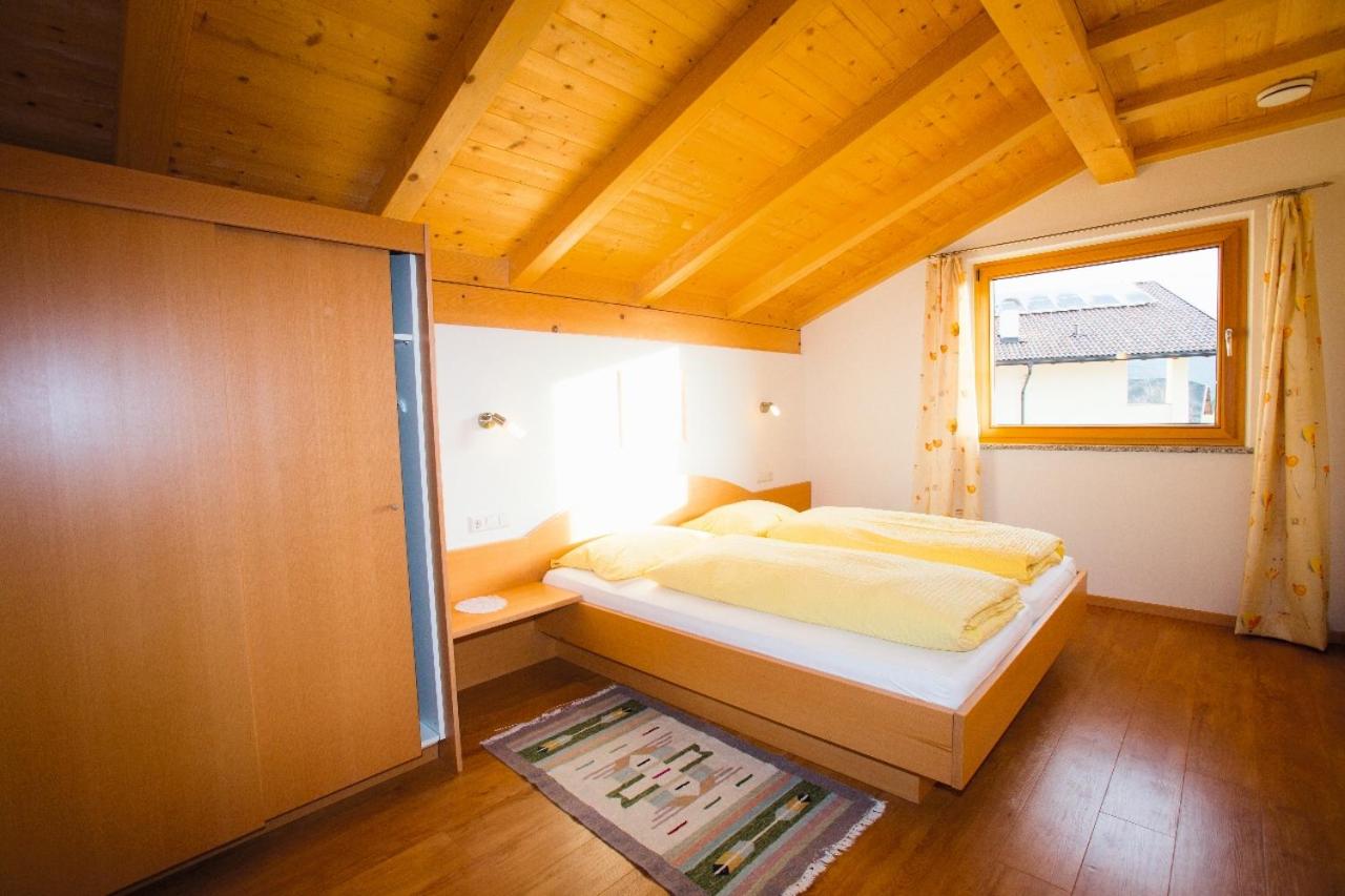 Apartment with Mountain View