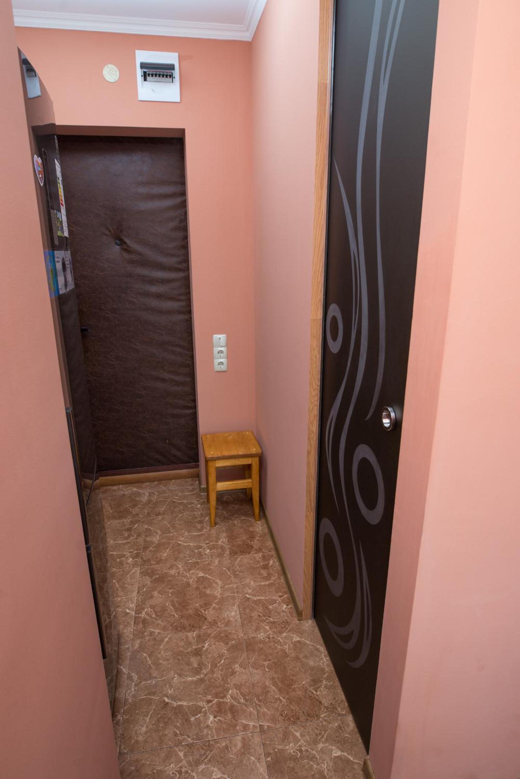 Apartment photo 2