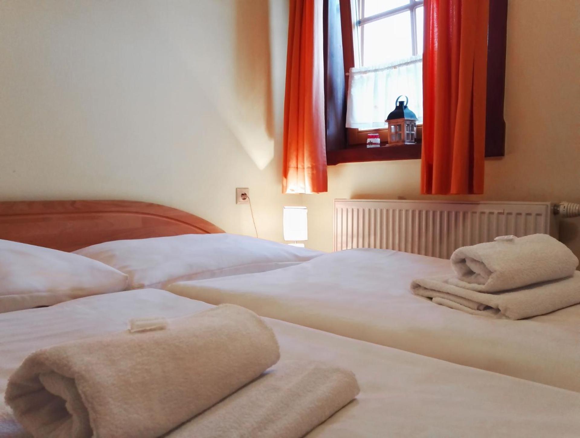 Double Room - Photo 4