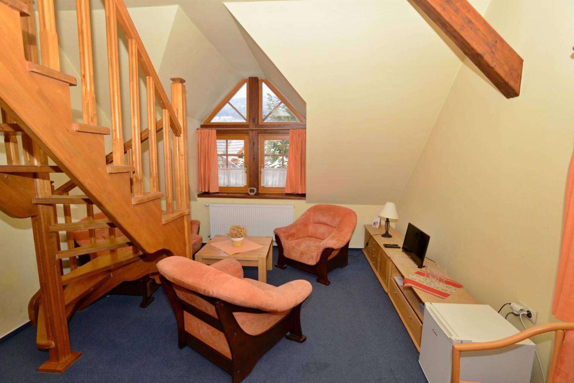 Deluxe Family Room - Photo 1