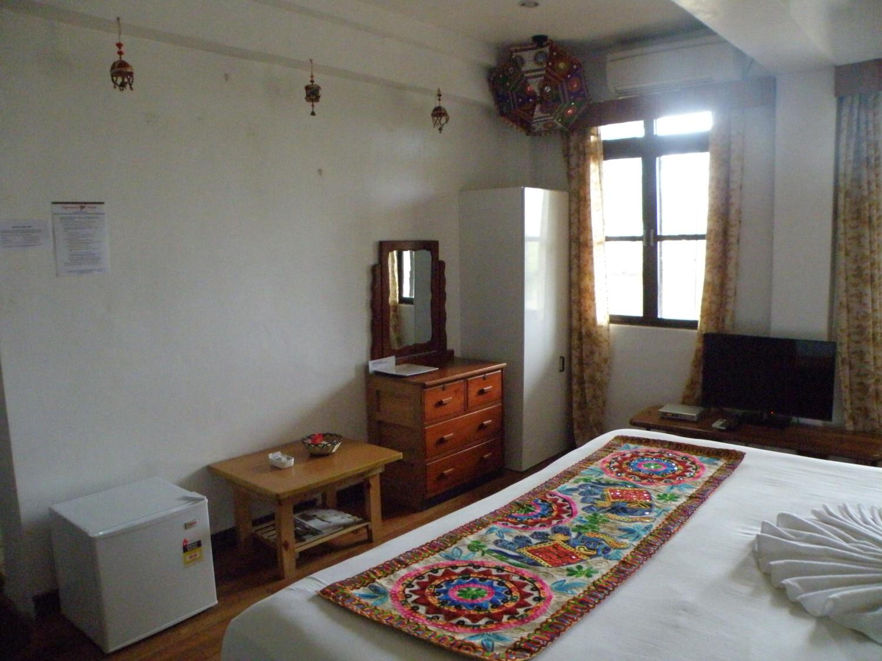 Family Room photo 12