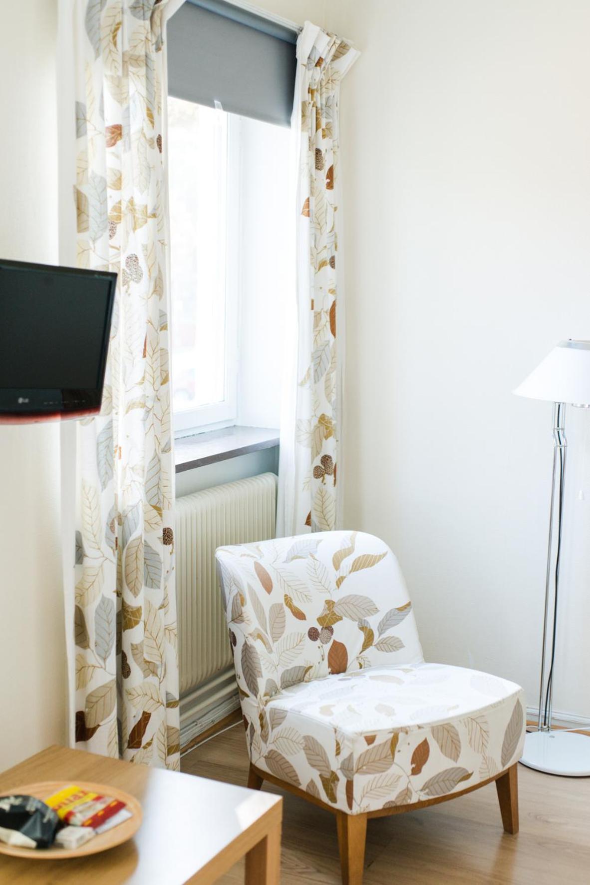 Single Room photo 2