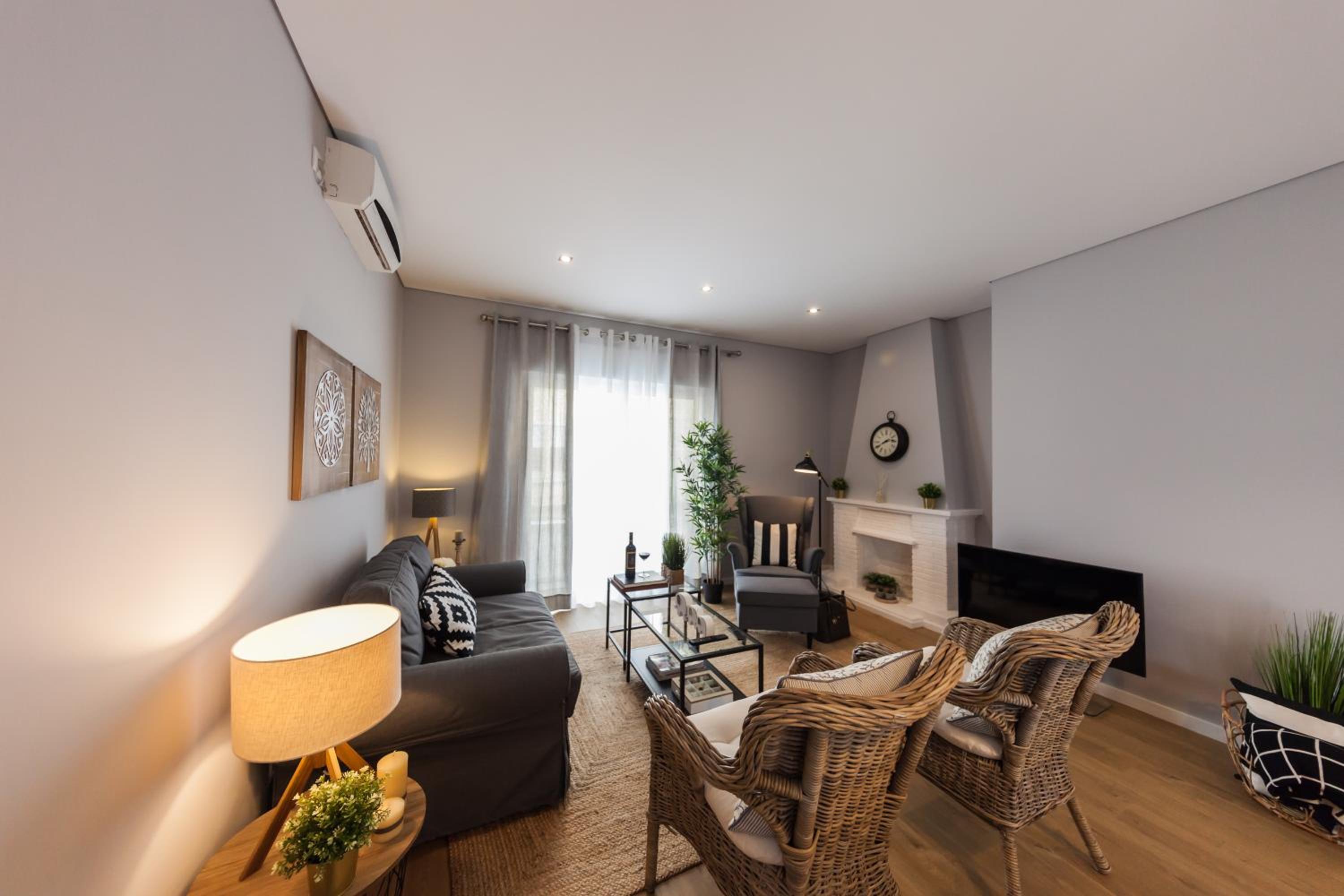 Two-Bedroom House photo 2