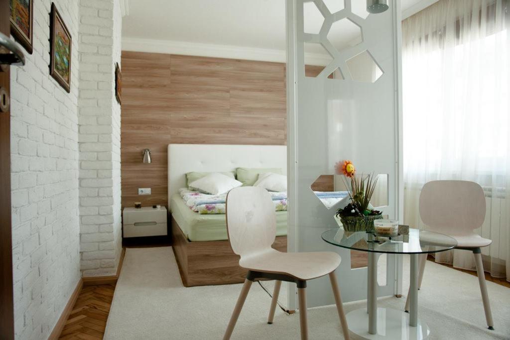 Apartment - Photo 31