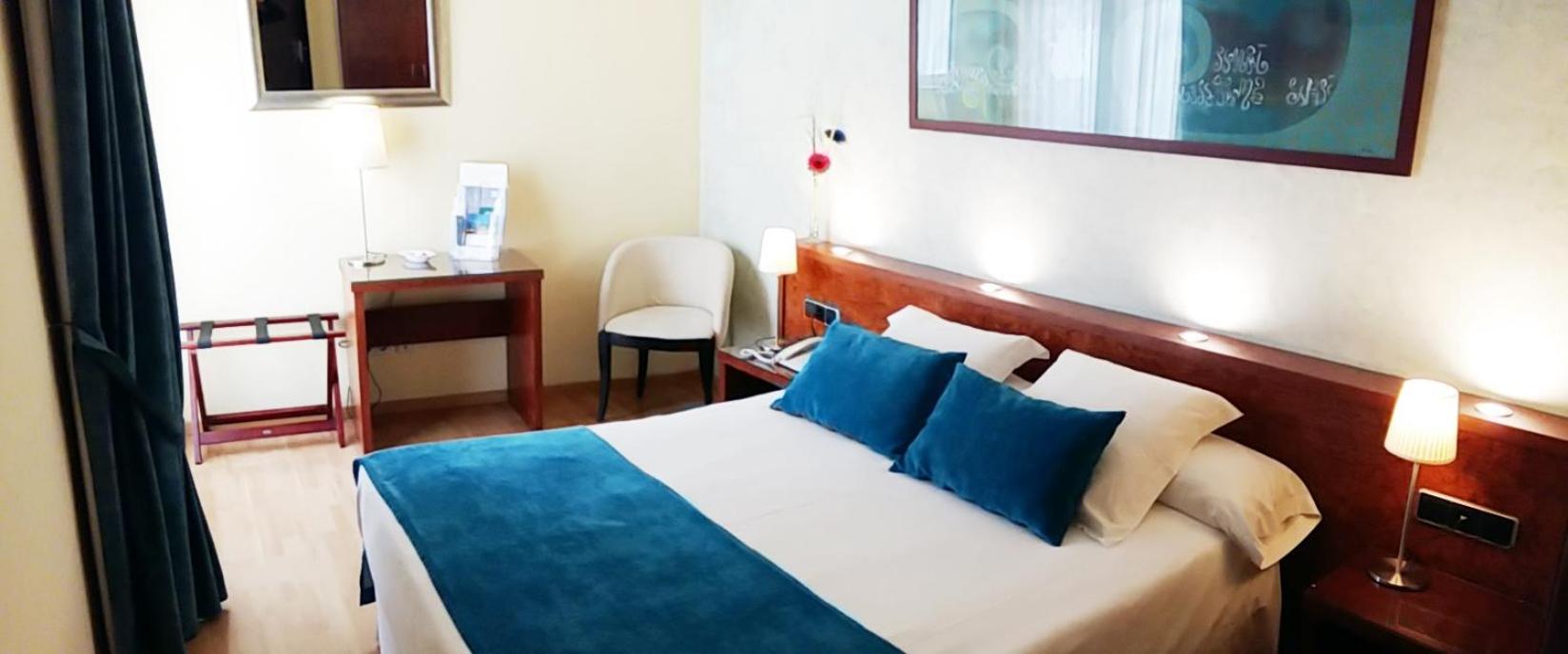 Habitación Doble o con Dos Camas